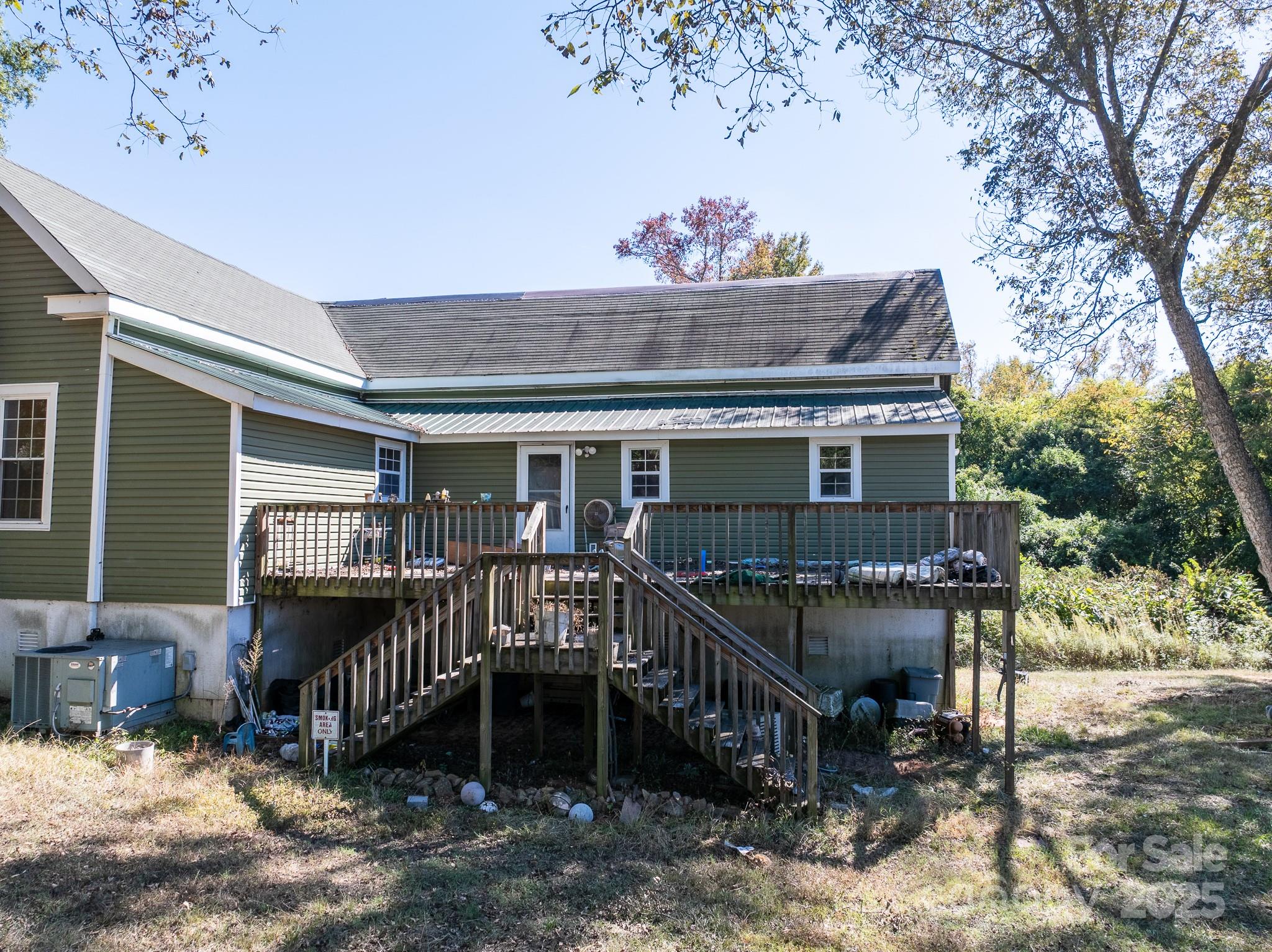 3062 Michelle Drive — Blackstock