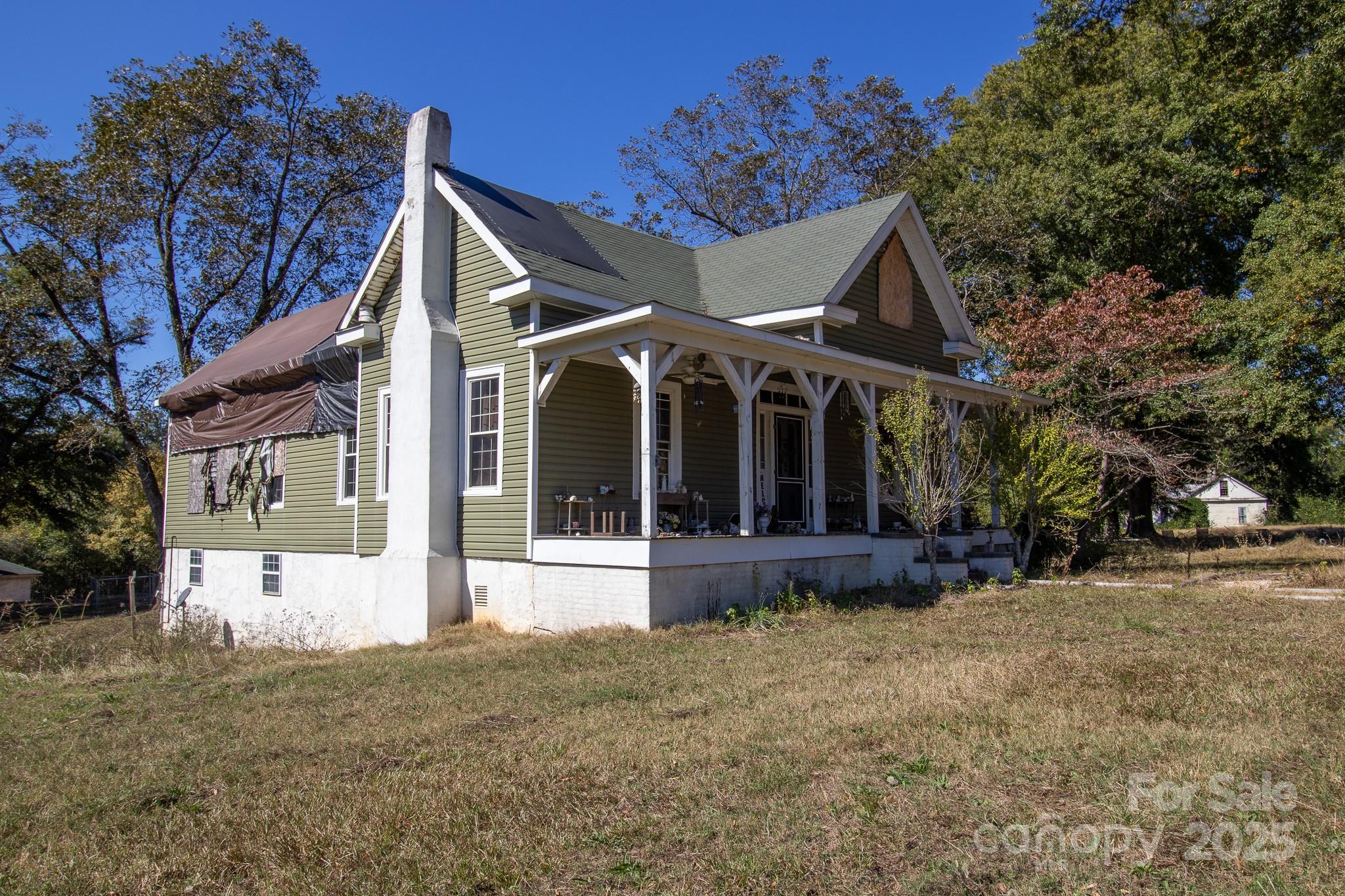 3062 Michelle Drive — Blackstock
