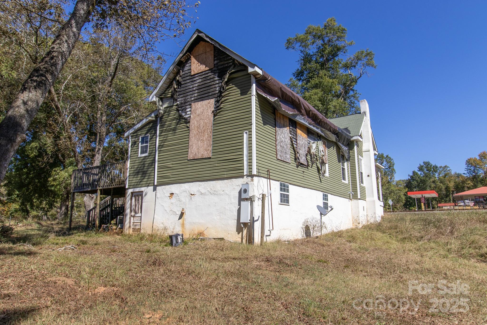 3062 Michelle Drive — Blackstock