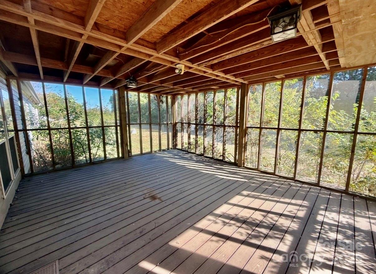 1409 Clayton Drive — Chester