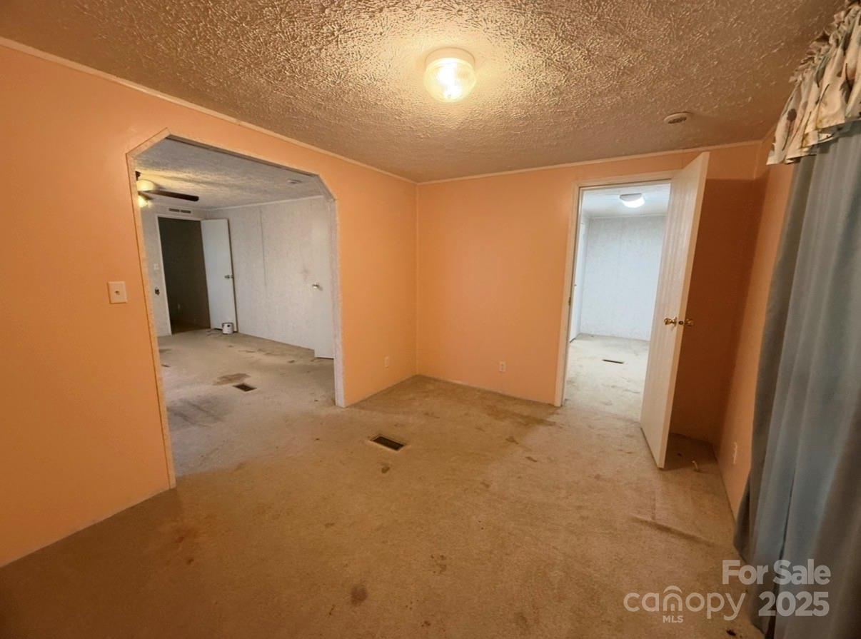 1409 Clayton Drive — Chester