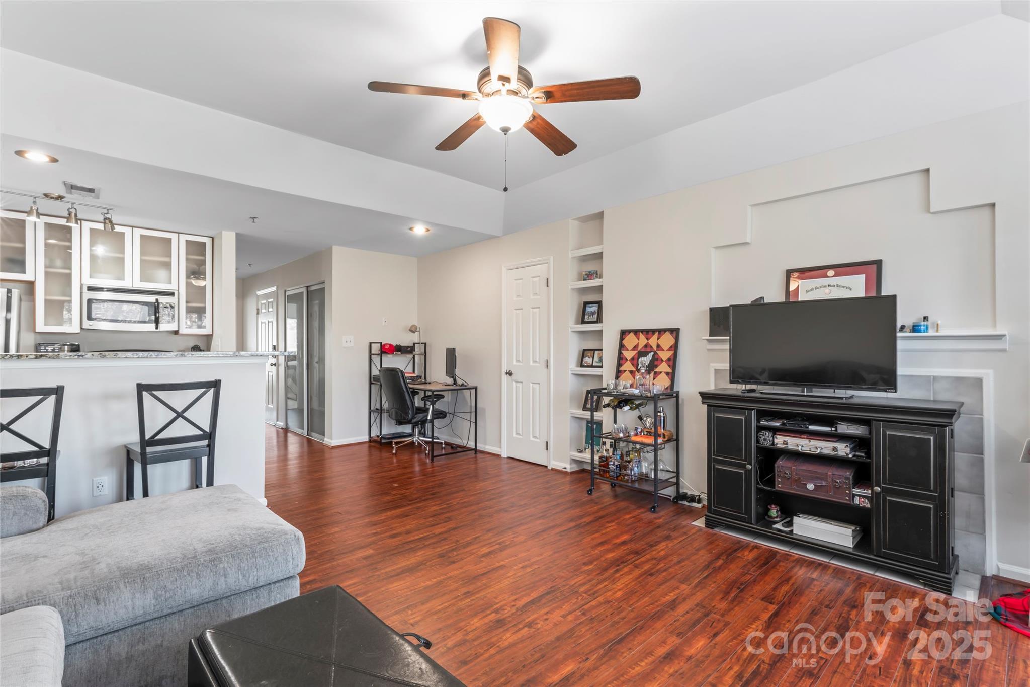 529 N Graham Street #3G — Charlotte