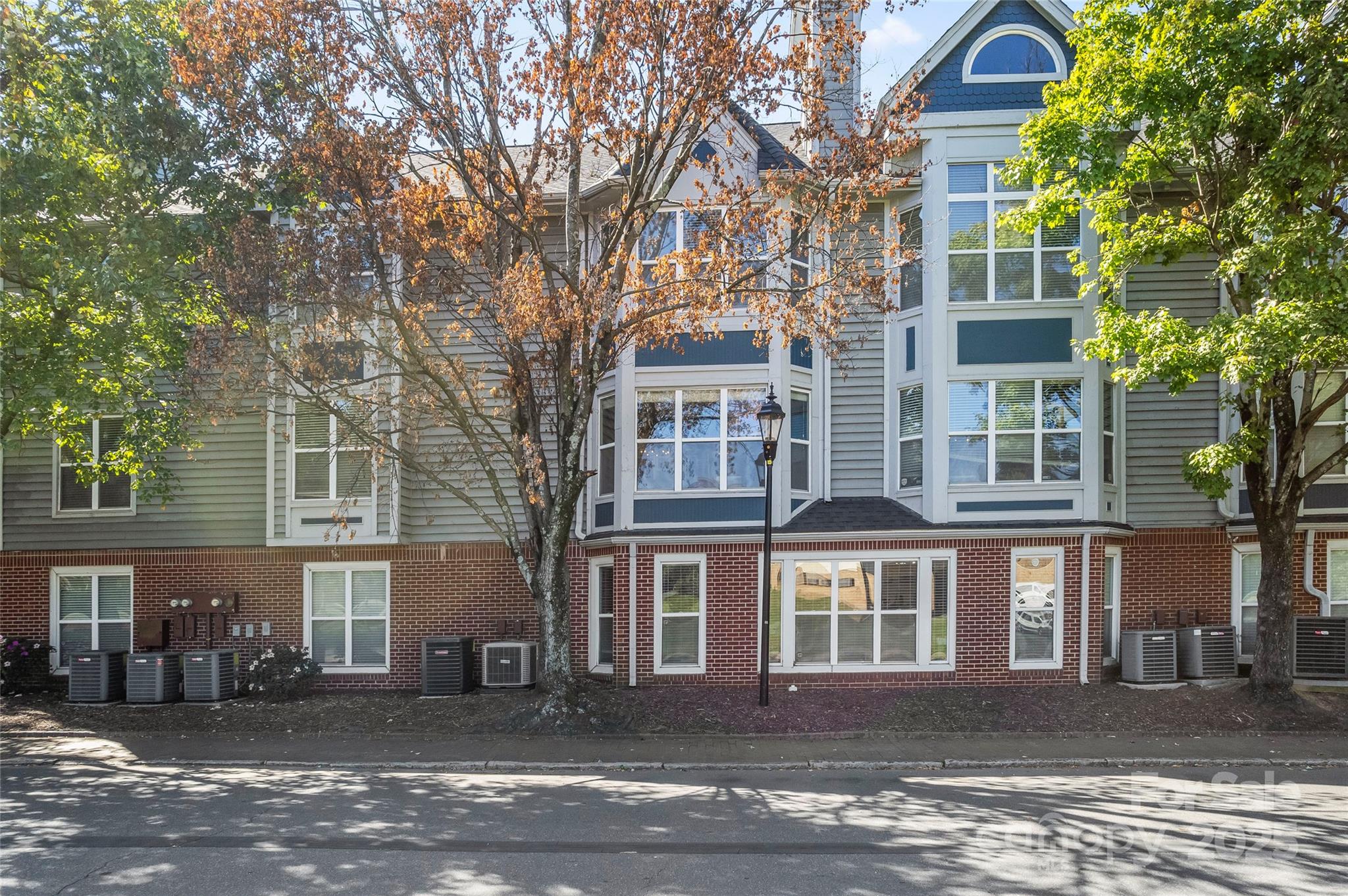 529 N Graham Street #3G — Charlotte