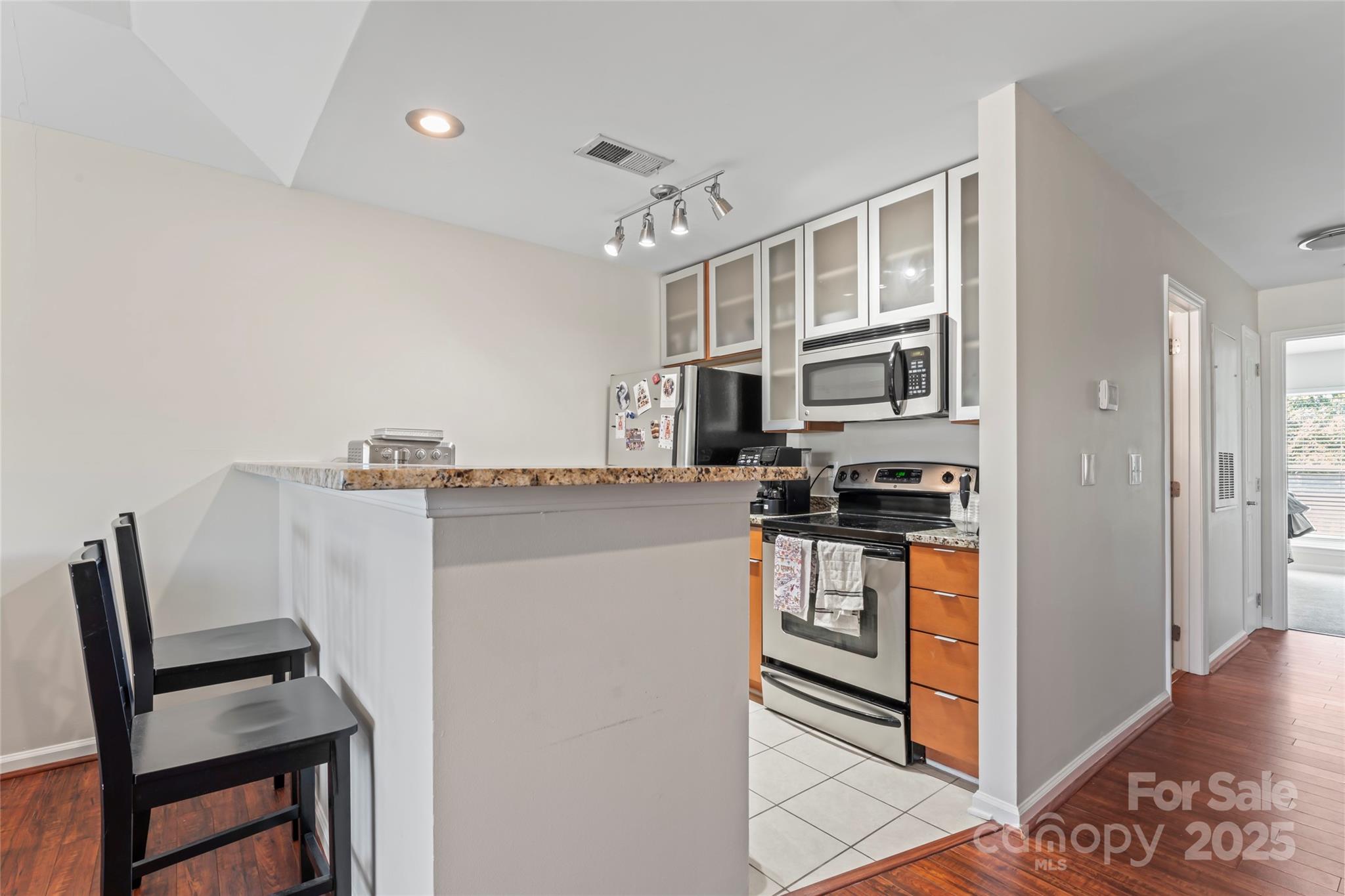 529 N Graham Street #3G — Charlotte