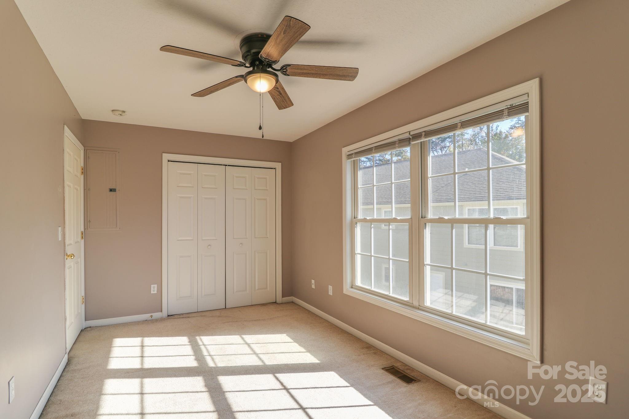 16 Aberdeen Drive — Arden