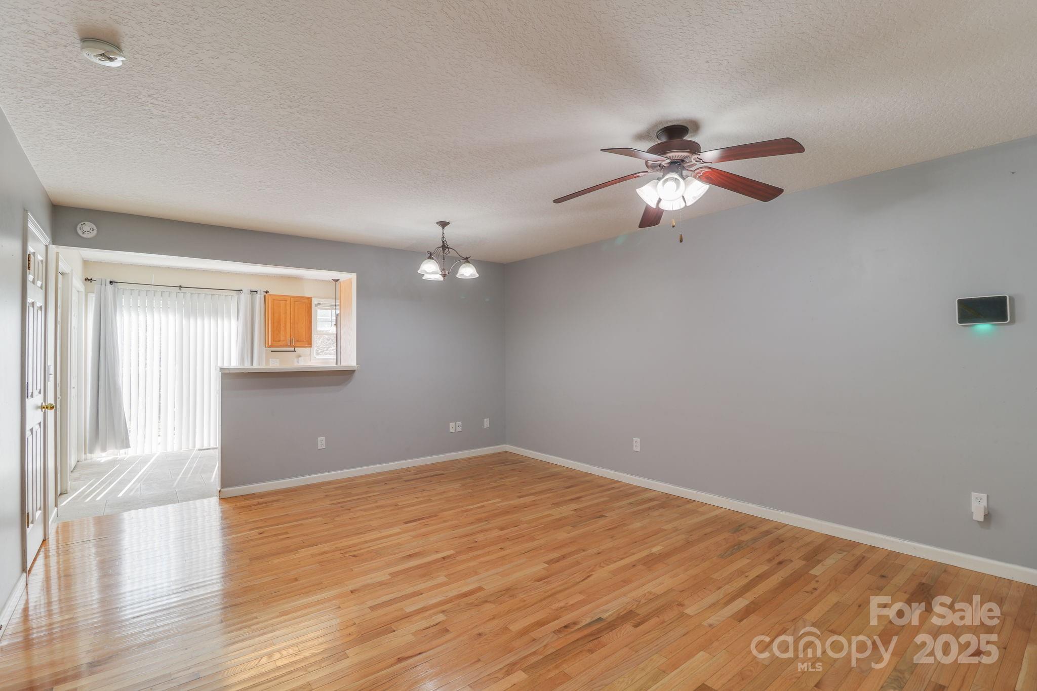 16 Aberdeen Drive — Arden