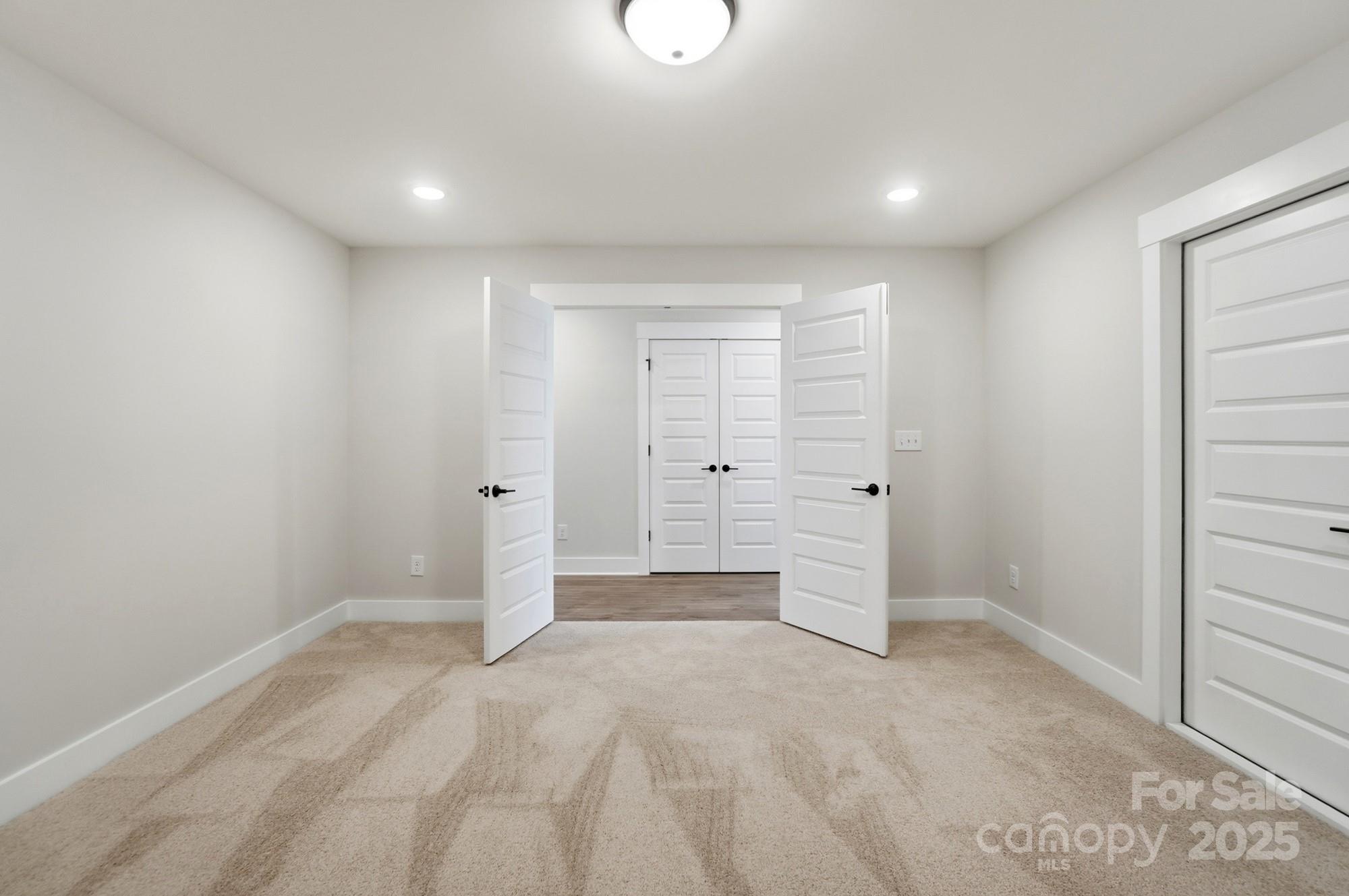 126 S Dunlavin Way — Mooresville