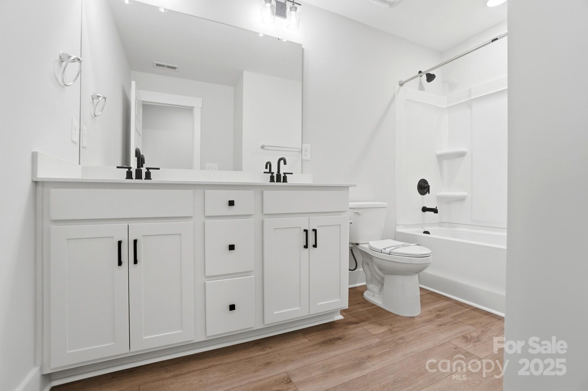 126 S Dunlavin Way — Mooresville