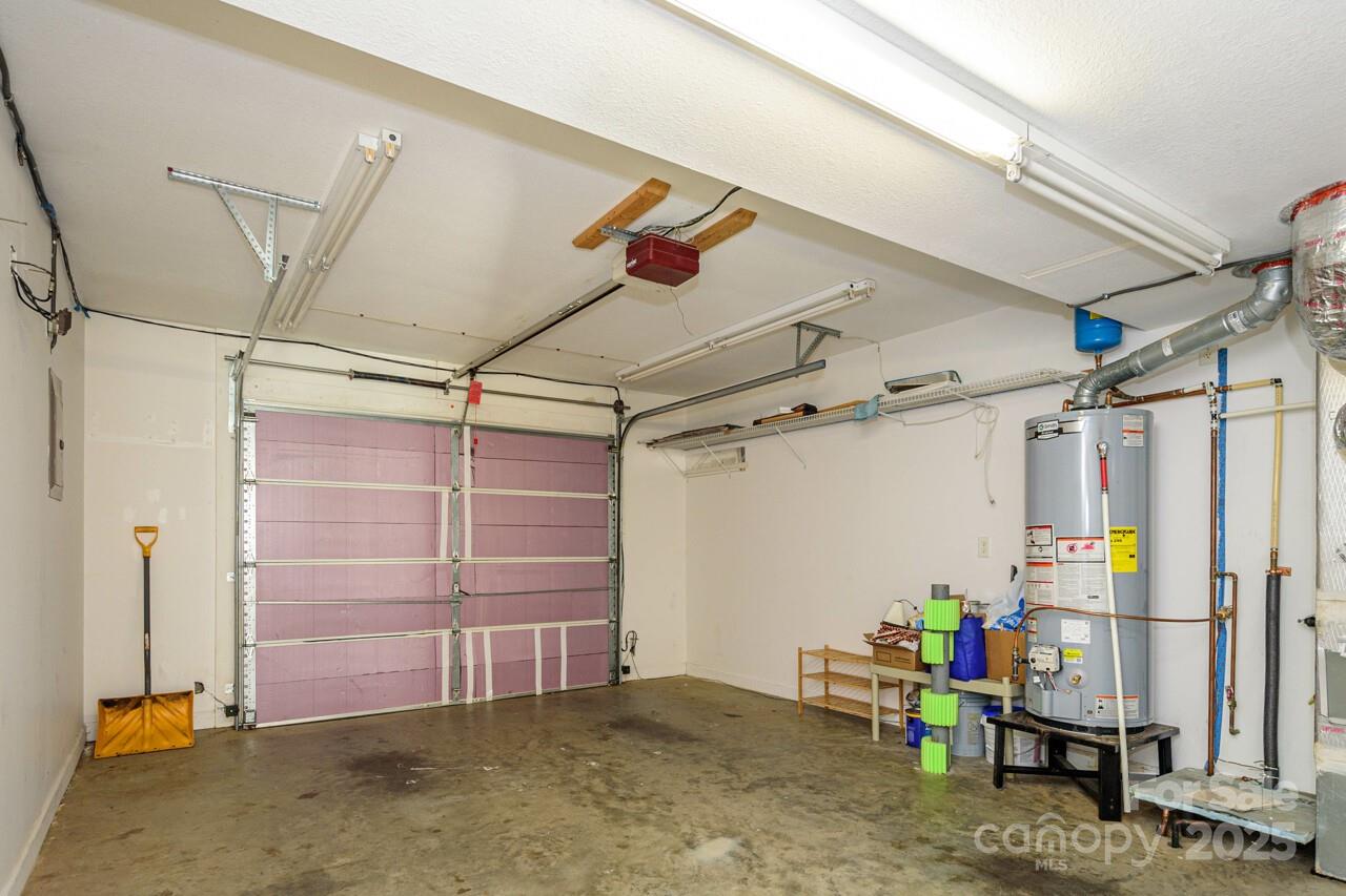 606 Olde Covington Way — Arden