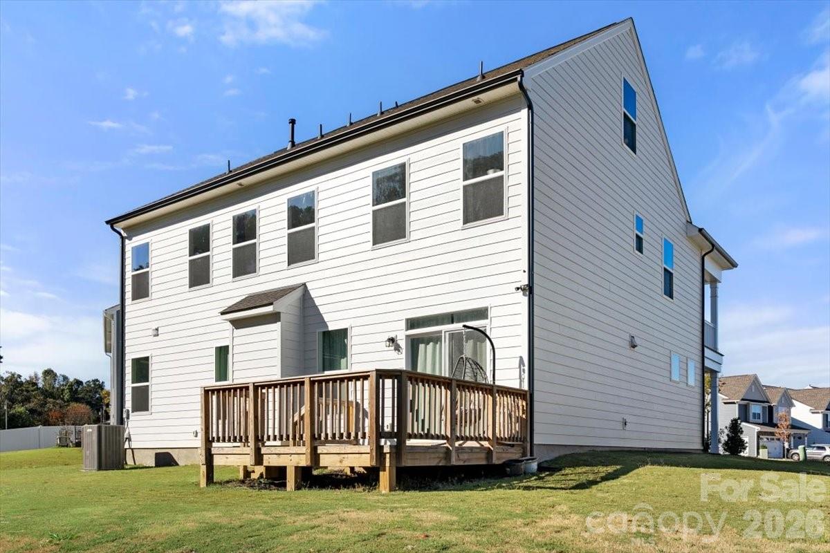 110 Cokesbury Road — Mooresville