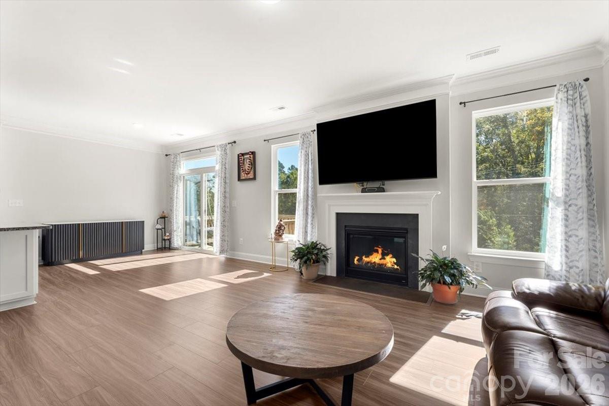 110 Cokesbury Road — Mooresville
