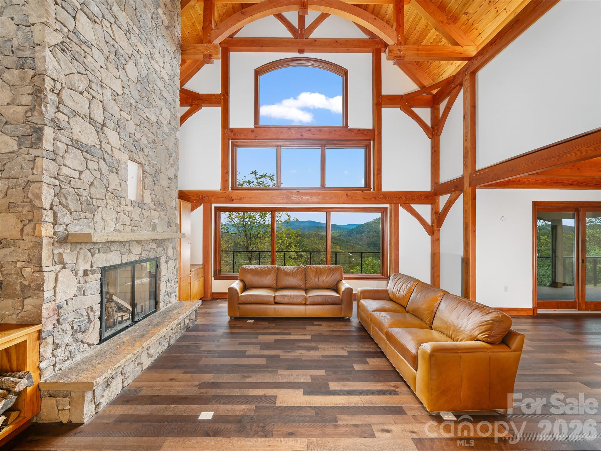946 Ridge Road — Green Mountain