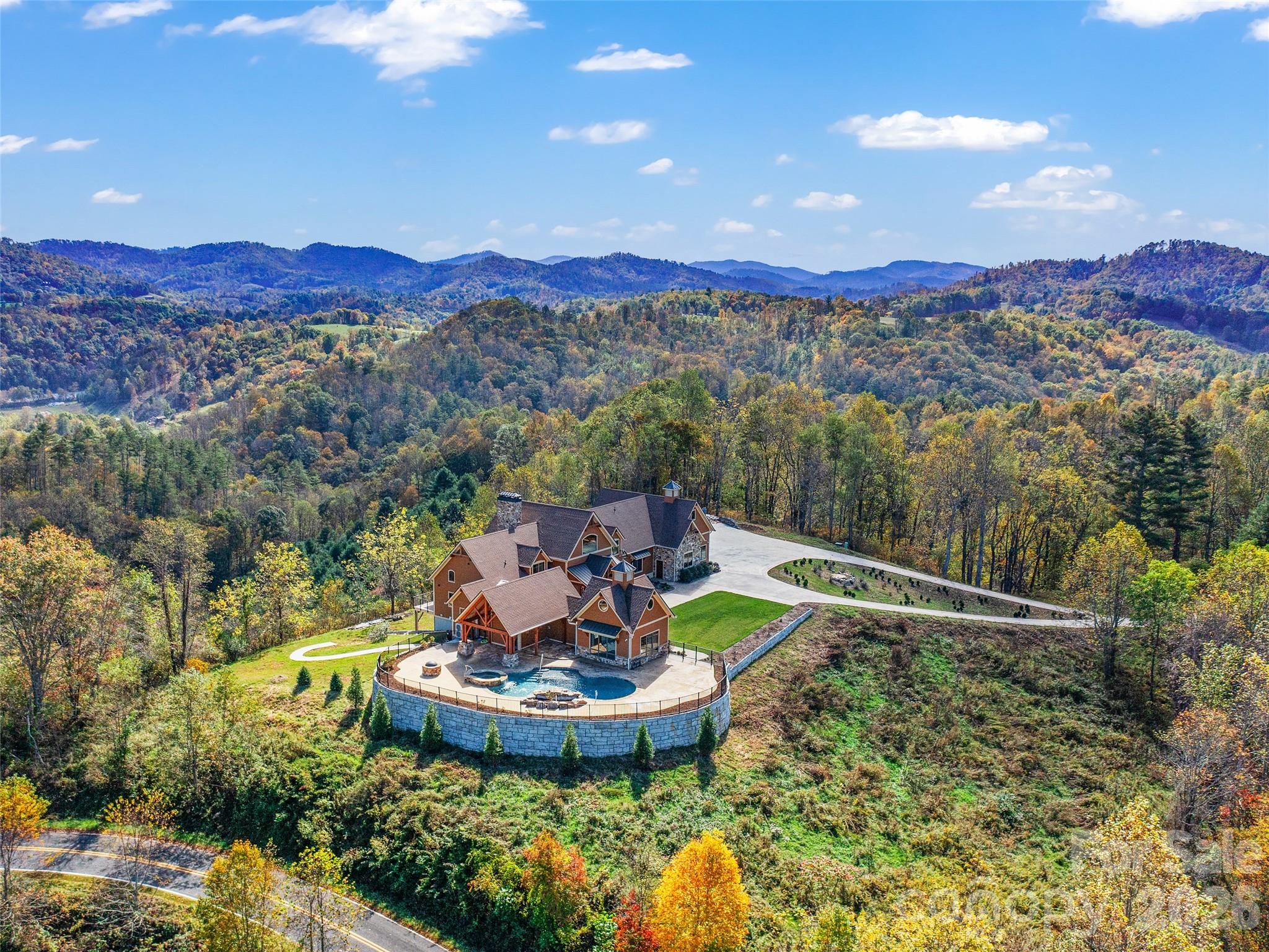 946 Ridge Road — Green Mountain