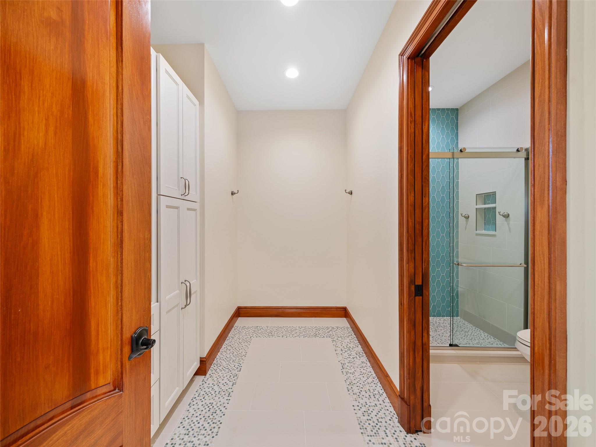 946 Ridge Road — Green Mountain