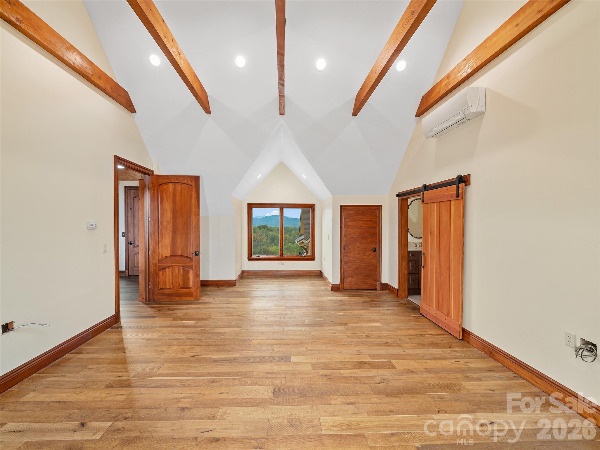 946 Ridge Road — Green Mountain