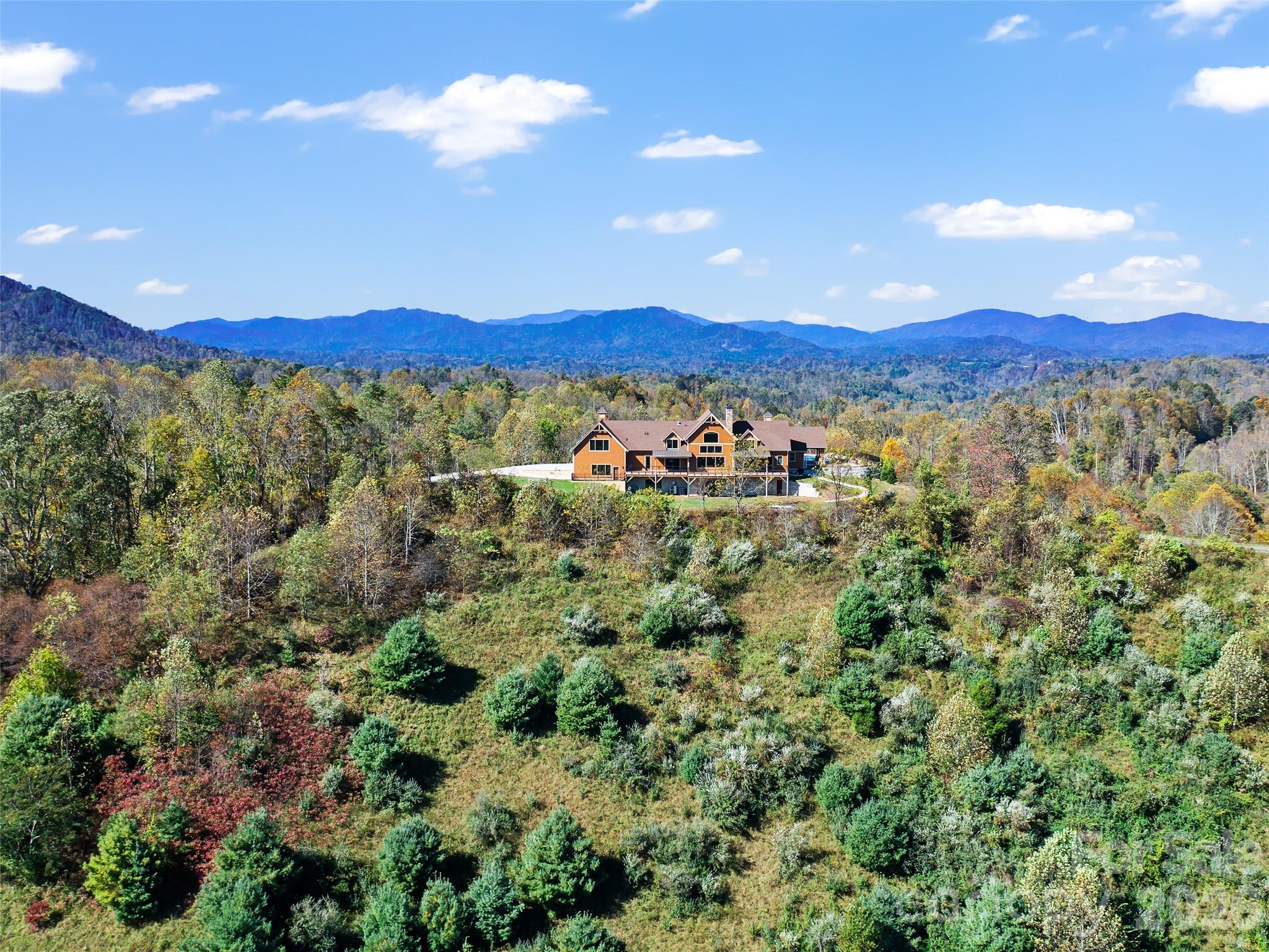 946 Ridge Road — Green Mountain