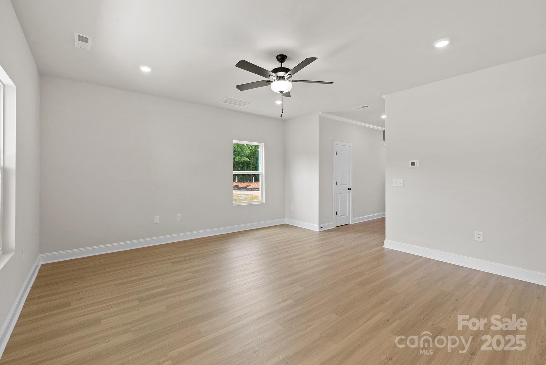 3321 Strong Box Lane — Gastonia