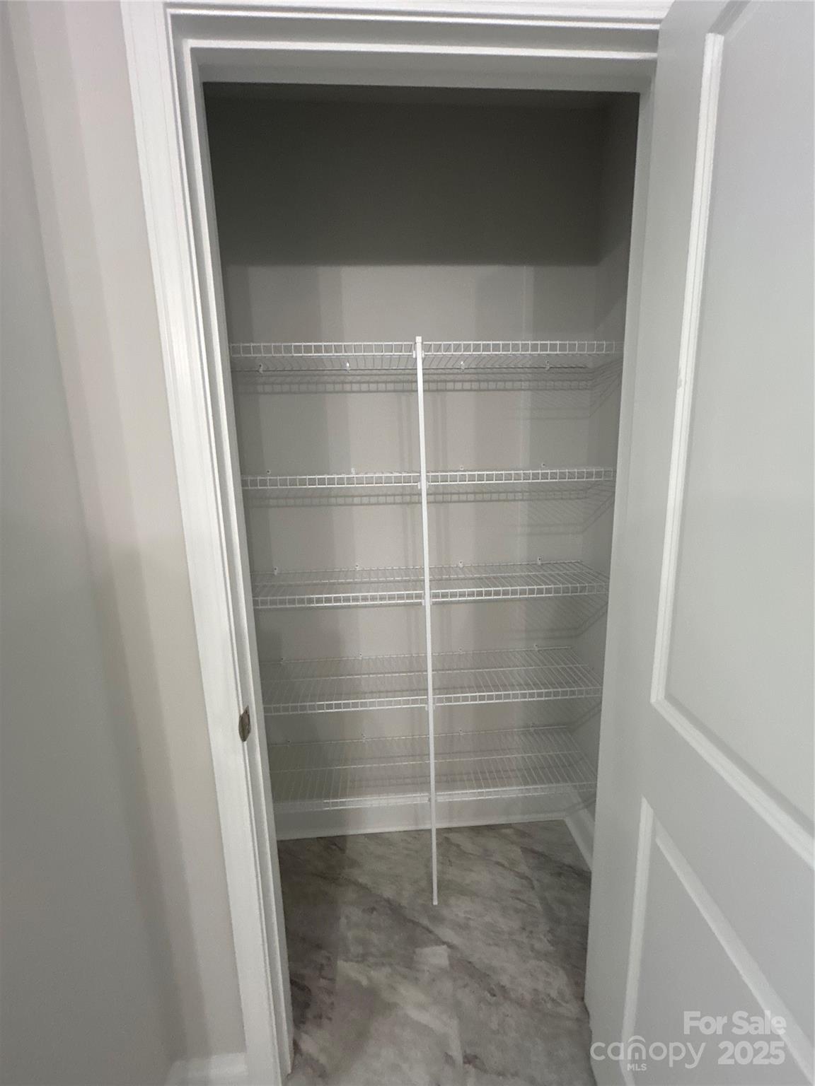 2915 Waterford Lane #33 B — Albemarle