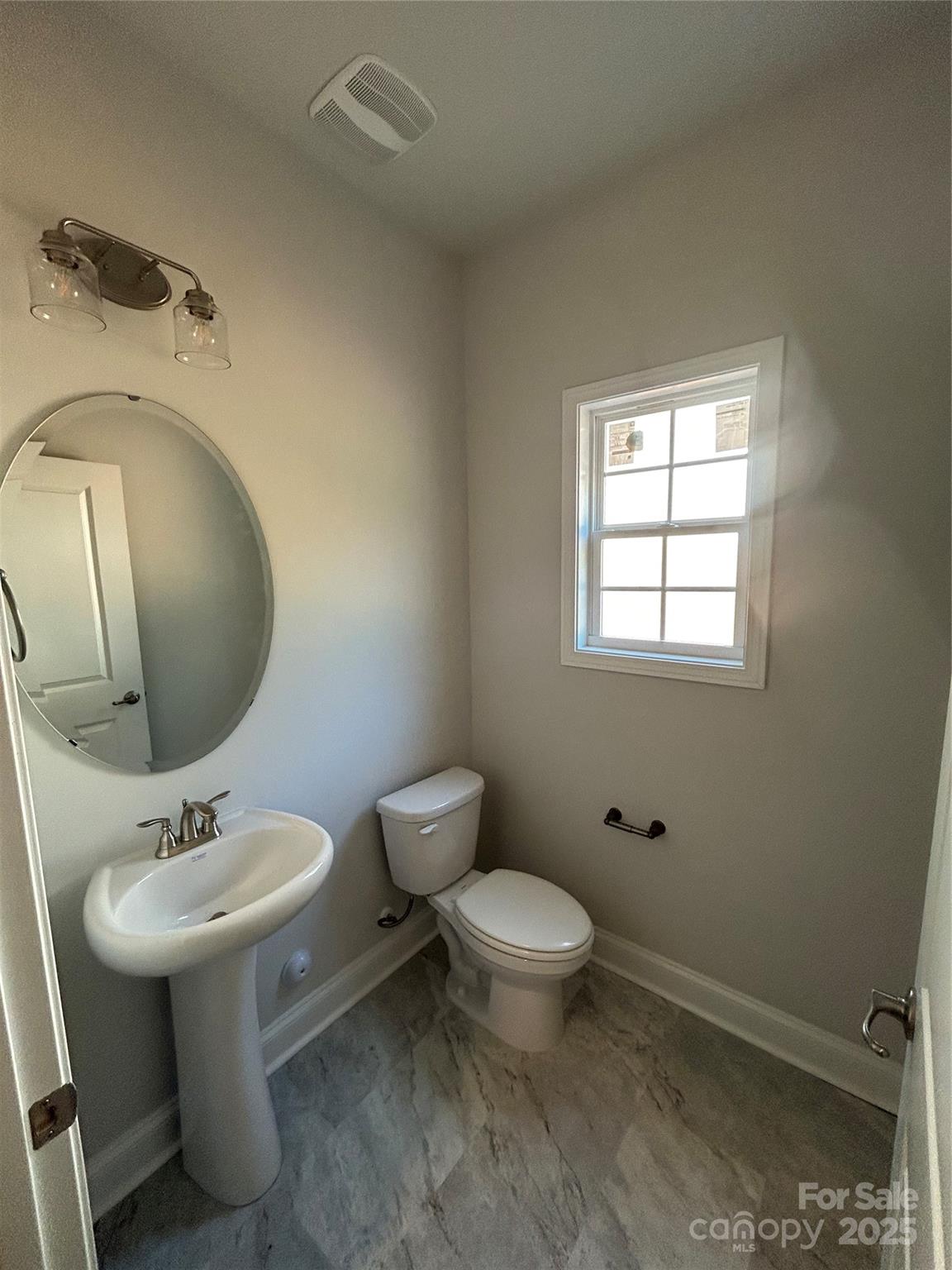 2915 Waterford Lane #33 B — Albemarle