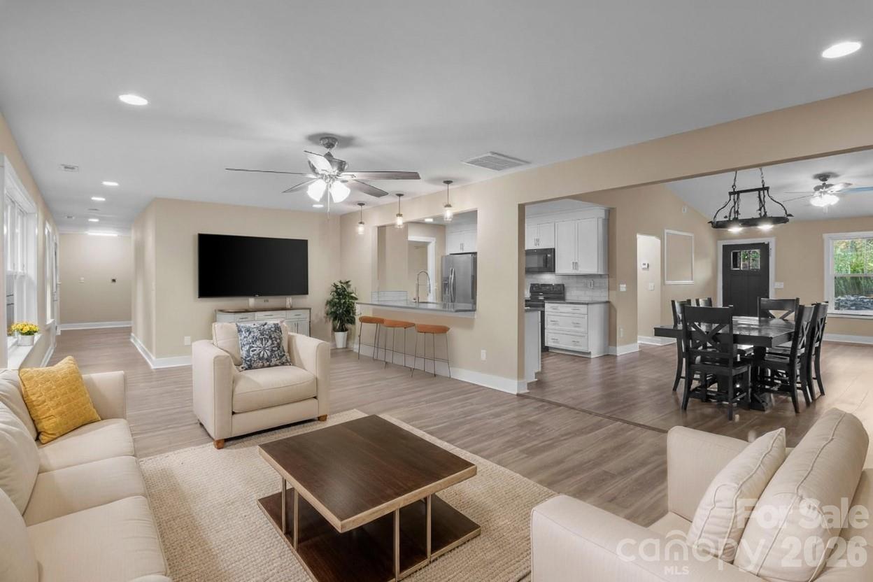 996 Cornelius Road — Mooresville