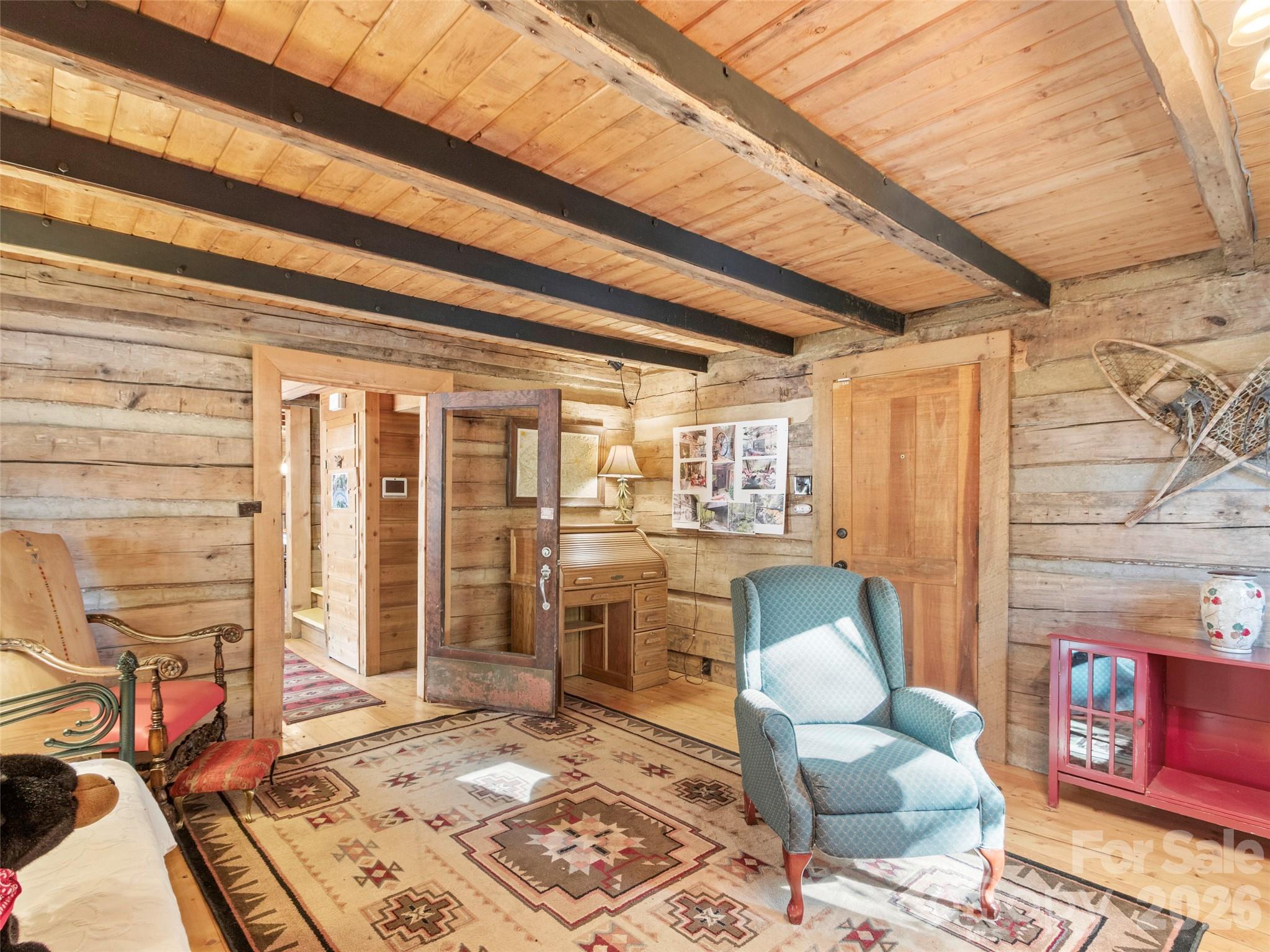 996 HALLS CHAPEL Road — Burnsville