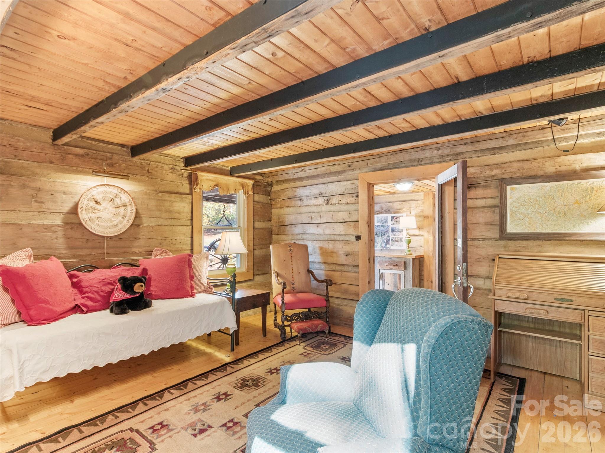 996 HALLS CHAPEL Road — Burnsville