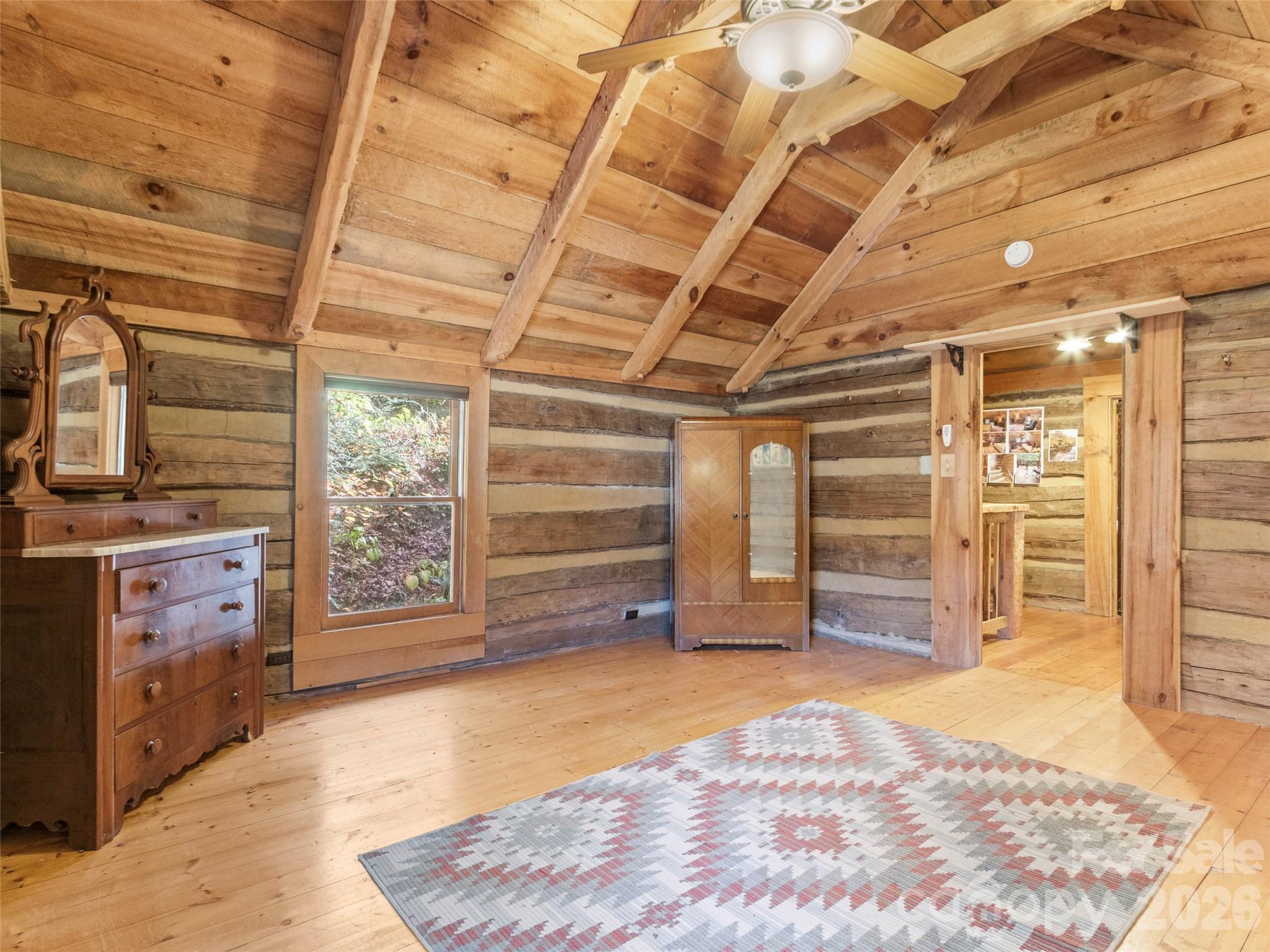996 HALLS CHAPEL Road — Burnsville