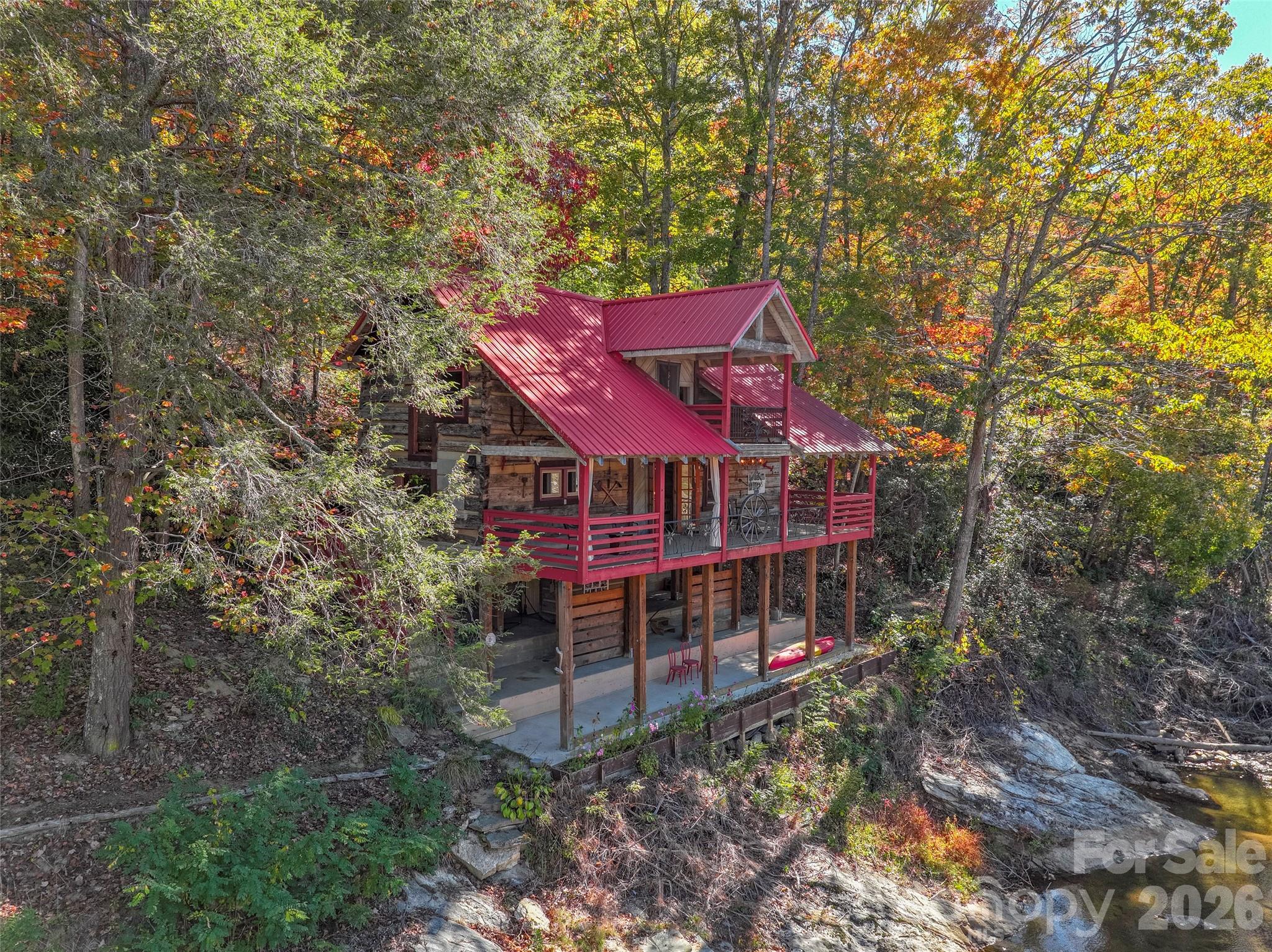 996 HALLS CHAPEL Road — Burnsville