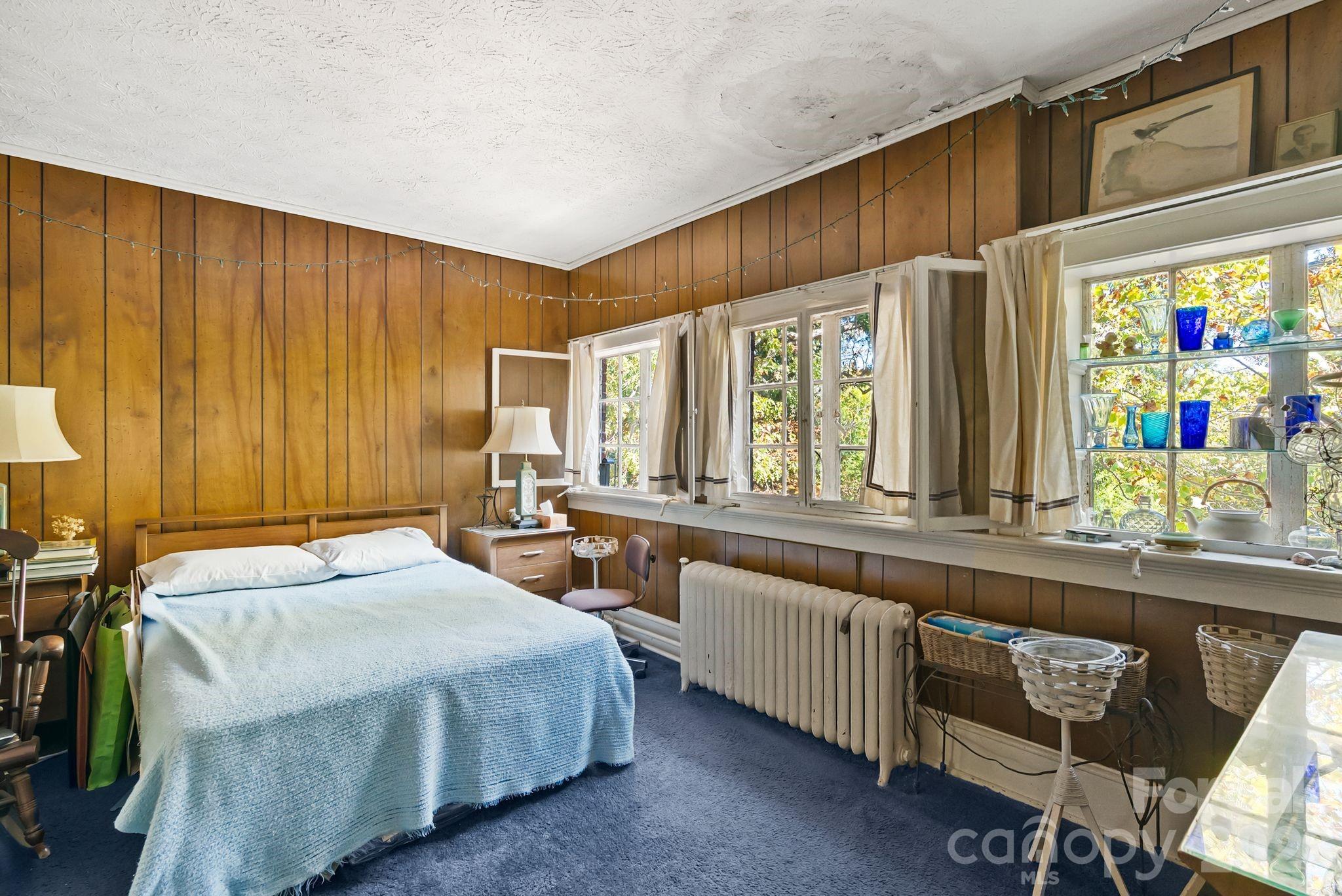 414 Beaucatcher Road — Asheville