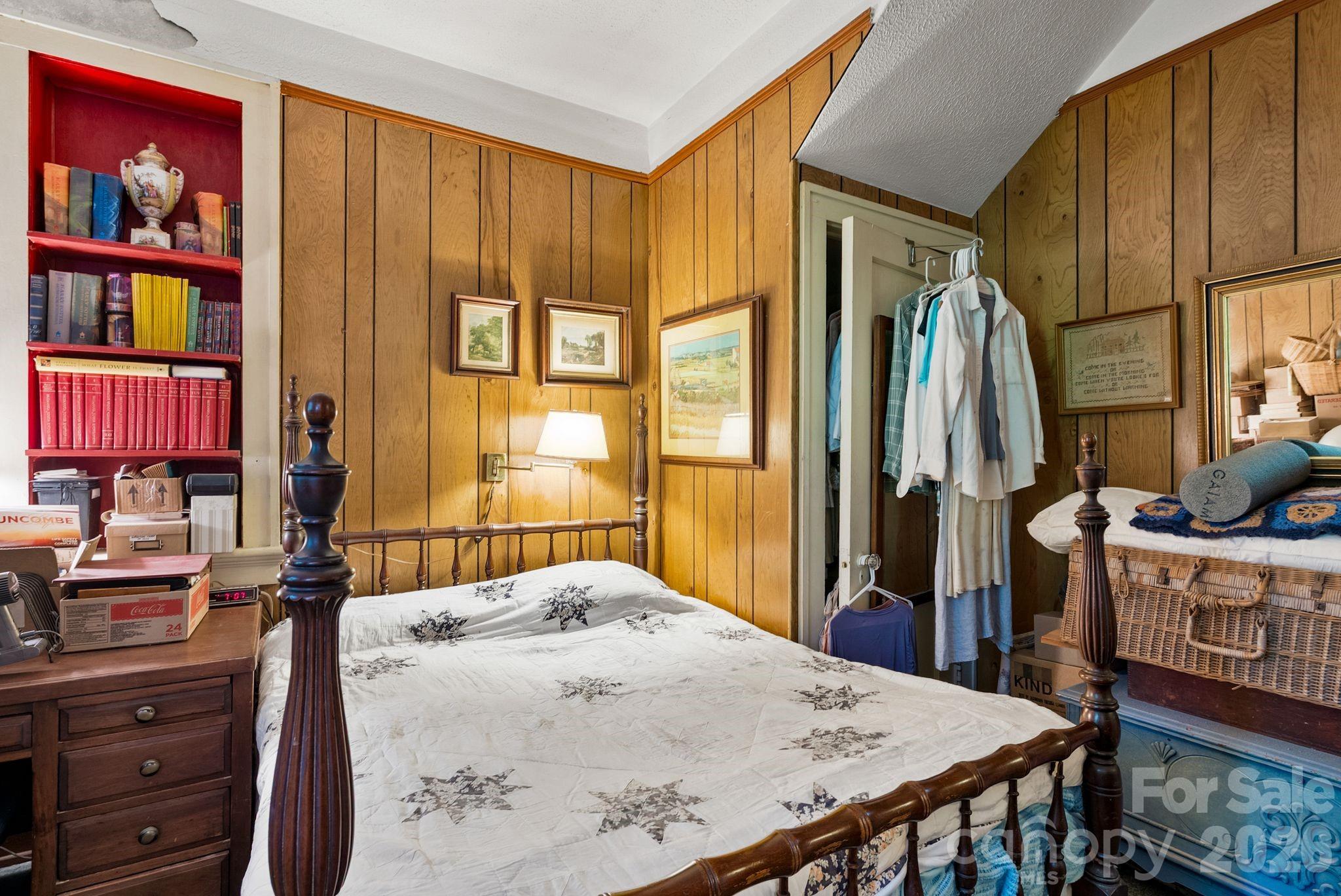 414 Beaucatcher Road — Asheville
