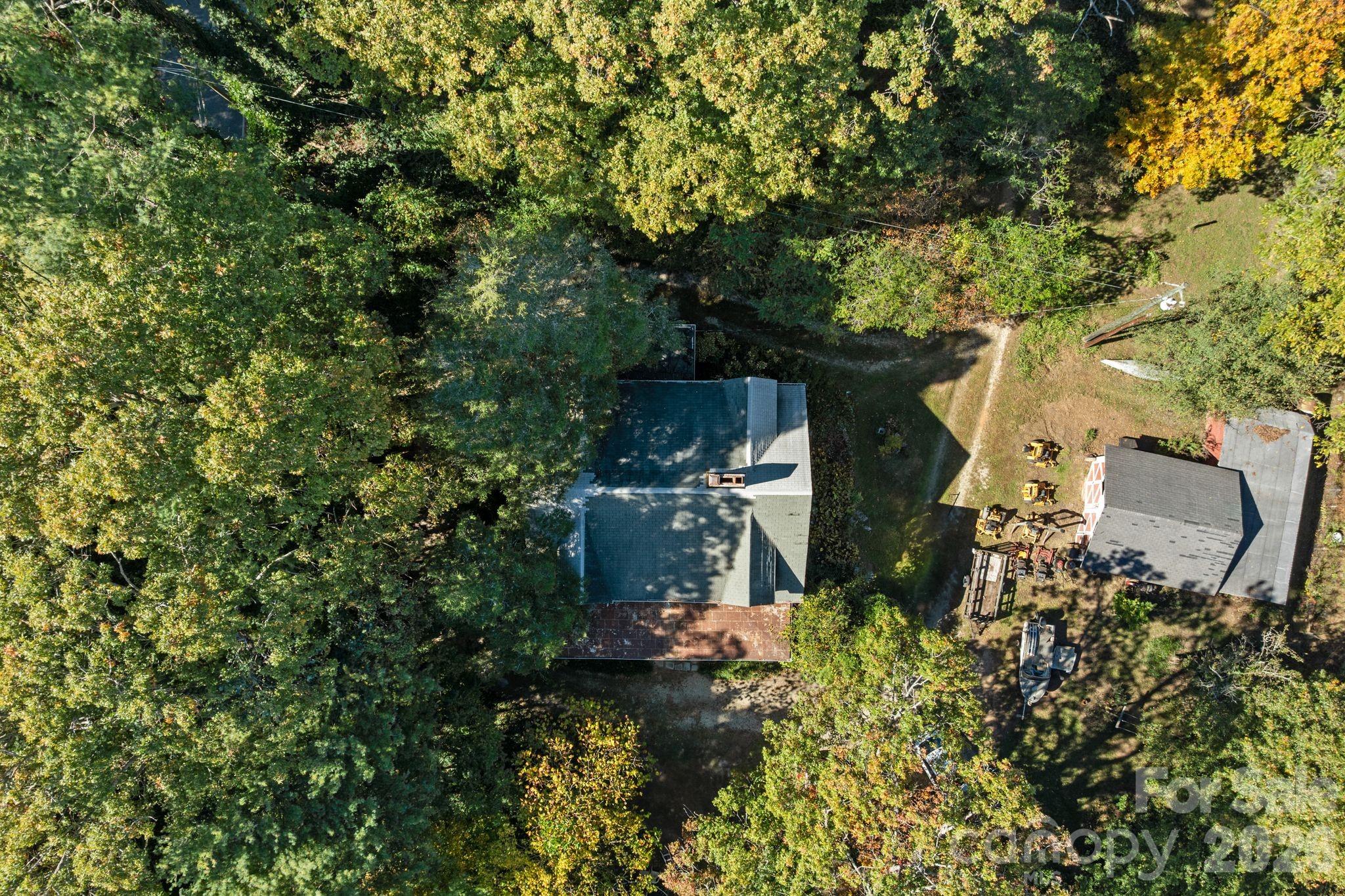 414 Beaucatcher Road — Asheville