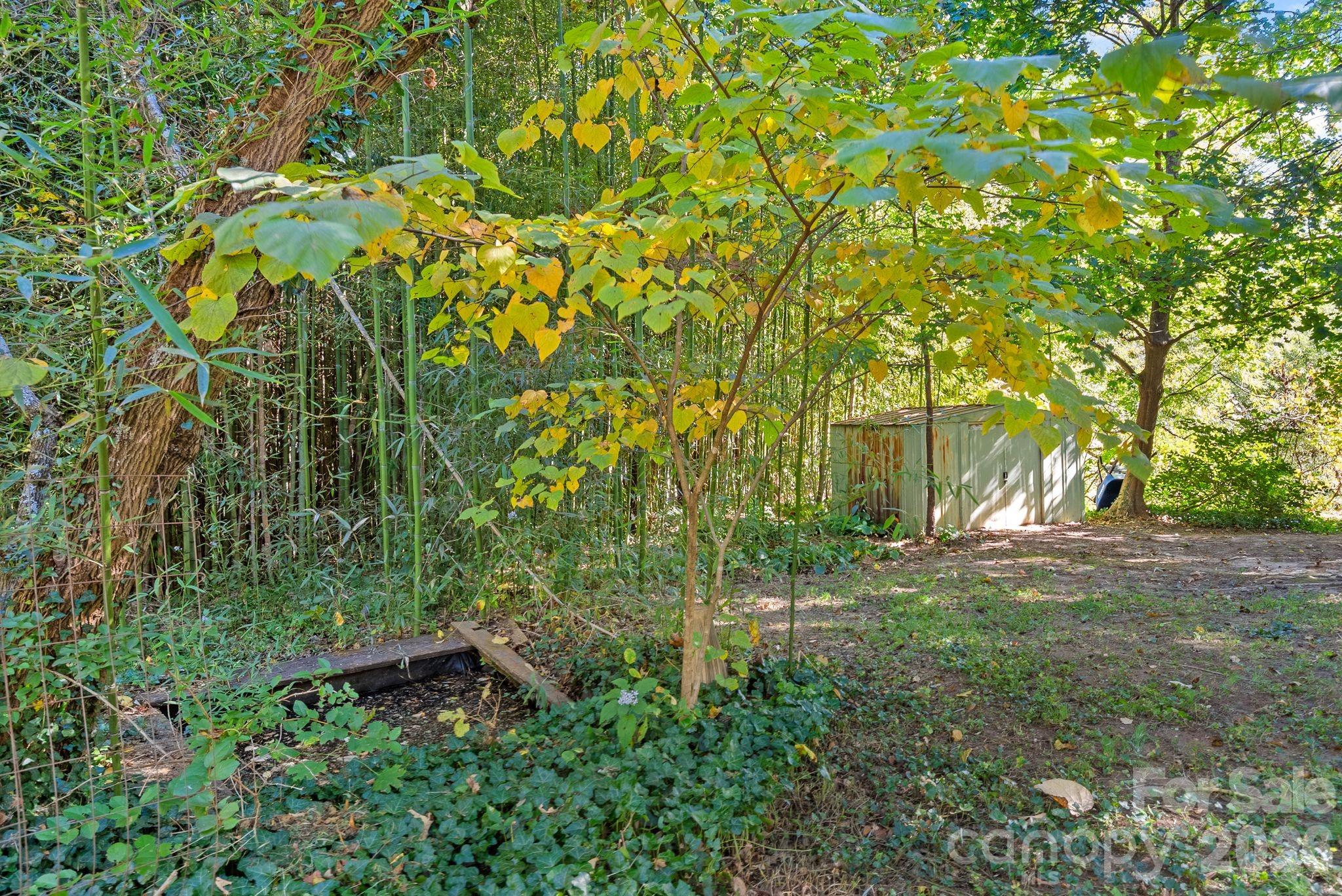 414 Beaucatcher Road — Asheville