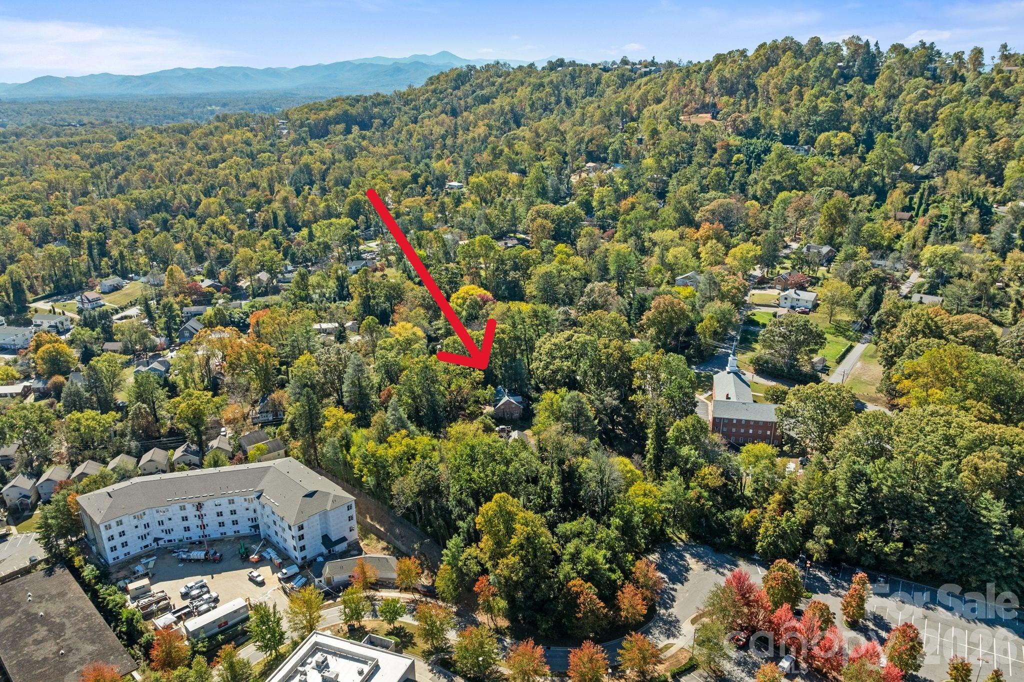 414 Beaucatcher Road — Asheville