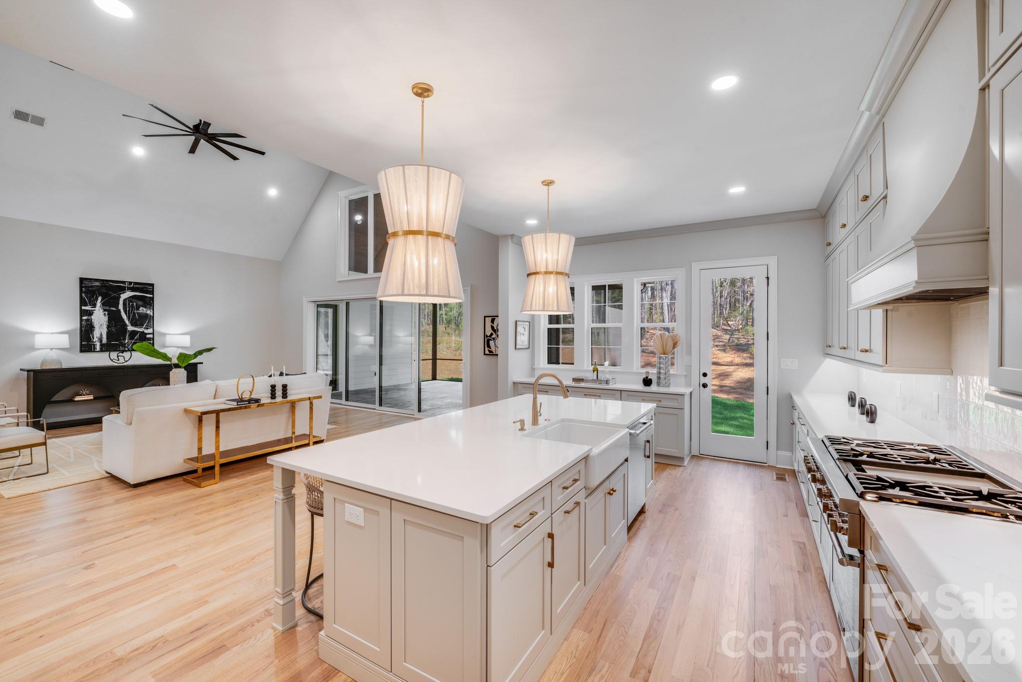 4354 Persimmon Road — Lancaster