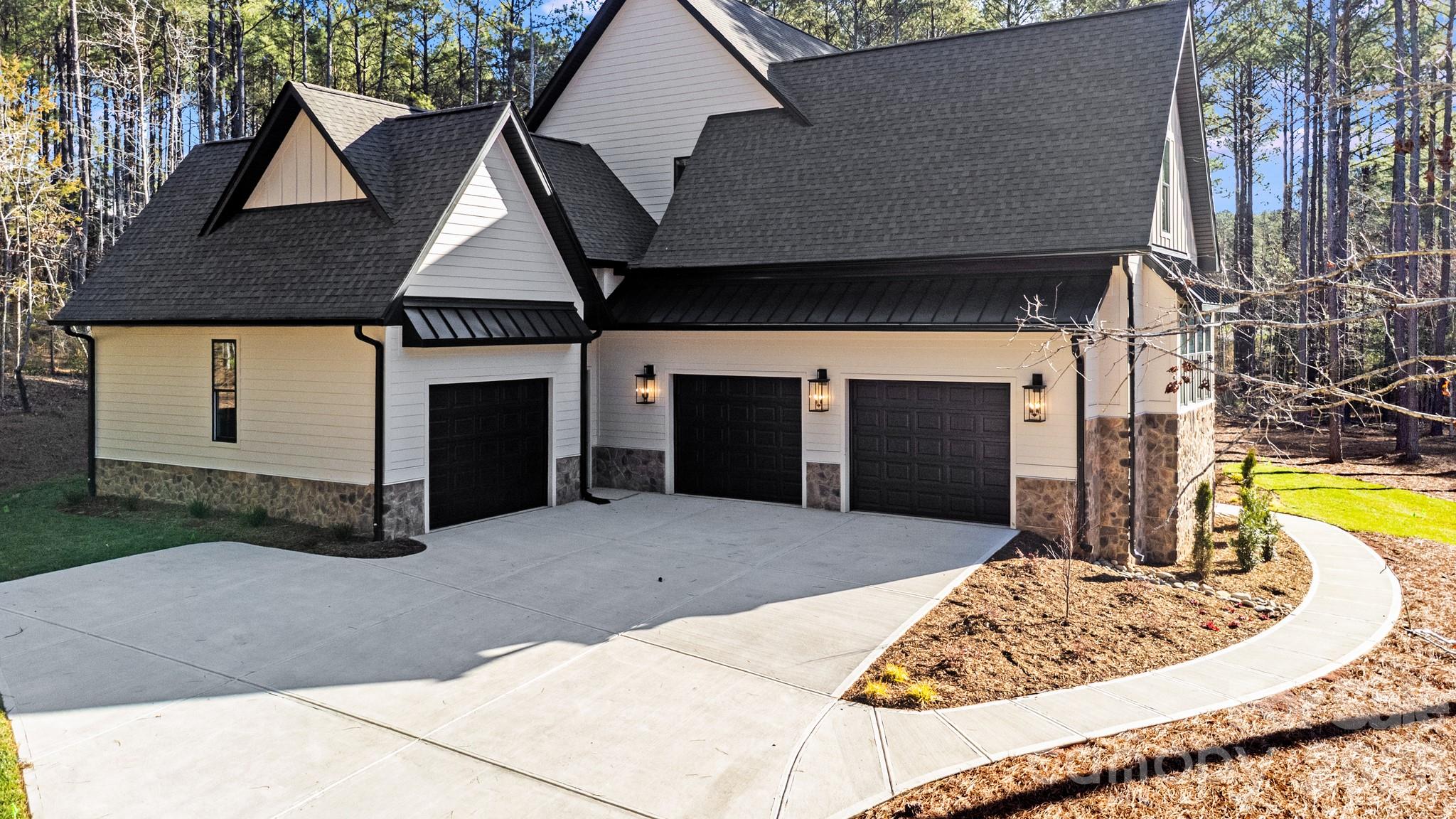 4354 Persimmon Road — Lancaster