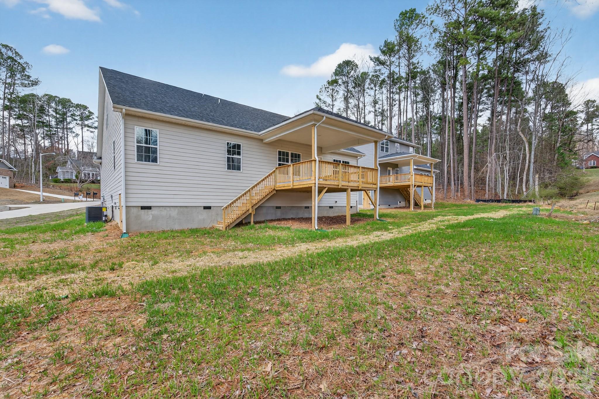 2911 Waterford Lane #35 B — Albemarle