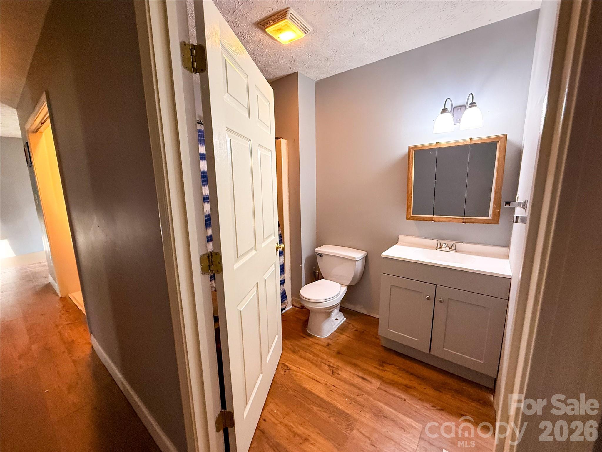 45 Pleasant Court — Flat Rock