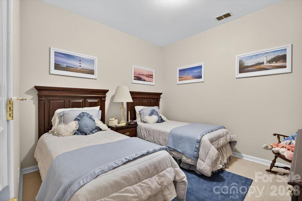 4412 Glenlea Commons Drive — Charlotte