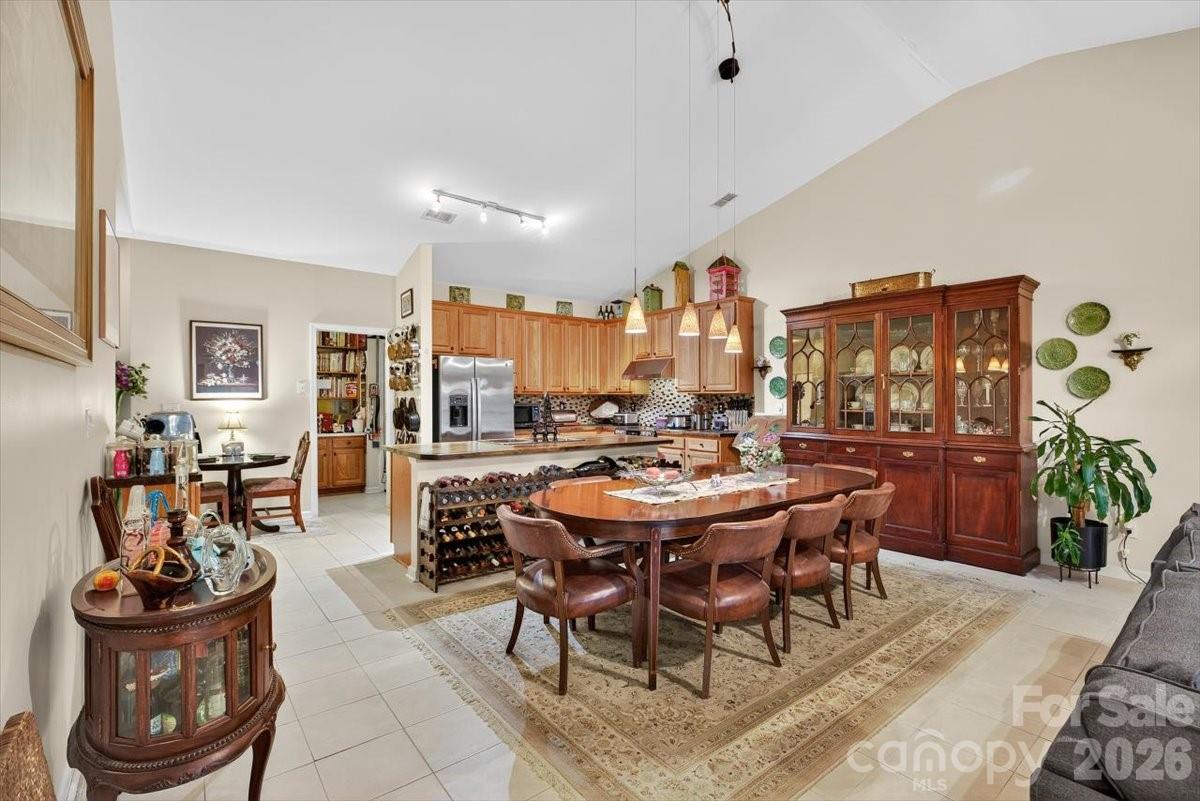 4412 Glenlea Commons Drive — Charlotte