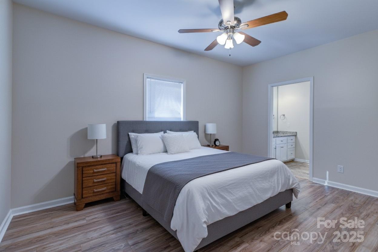 5909 Maple Street — Charlotte
