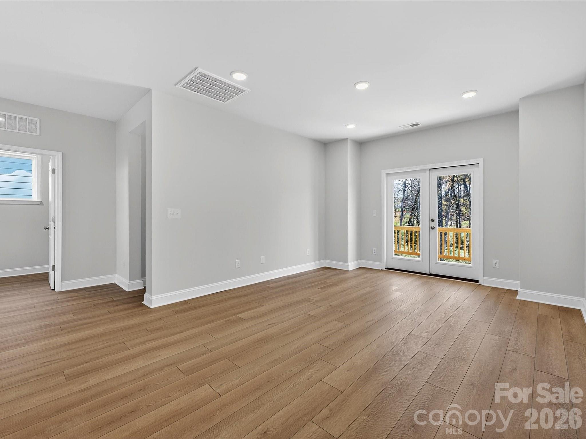 11217 Shreveport Drive — Huntersville