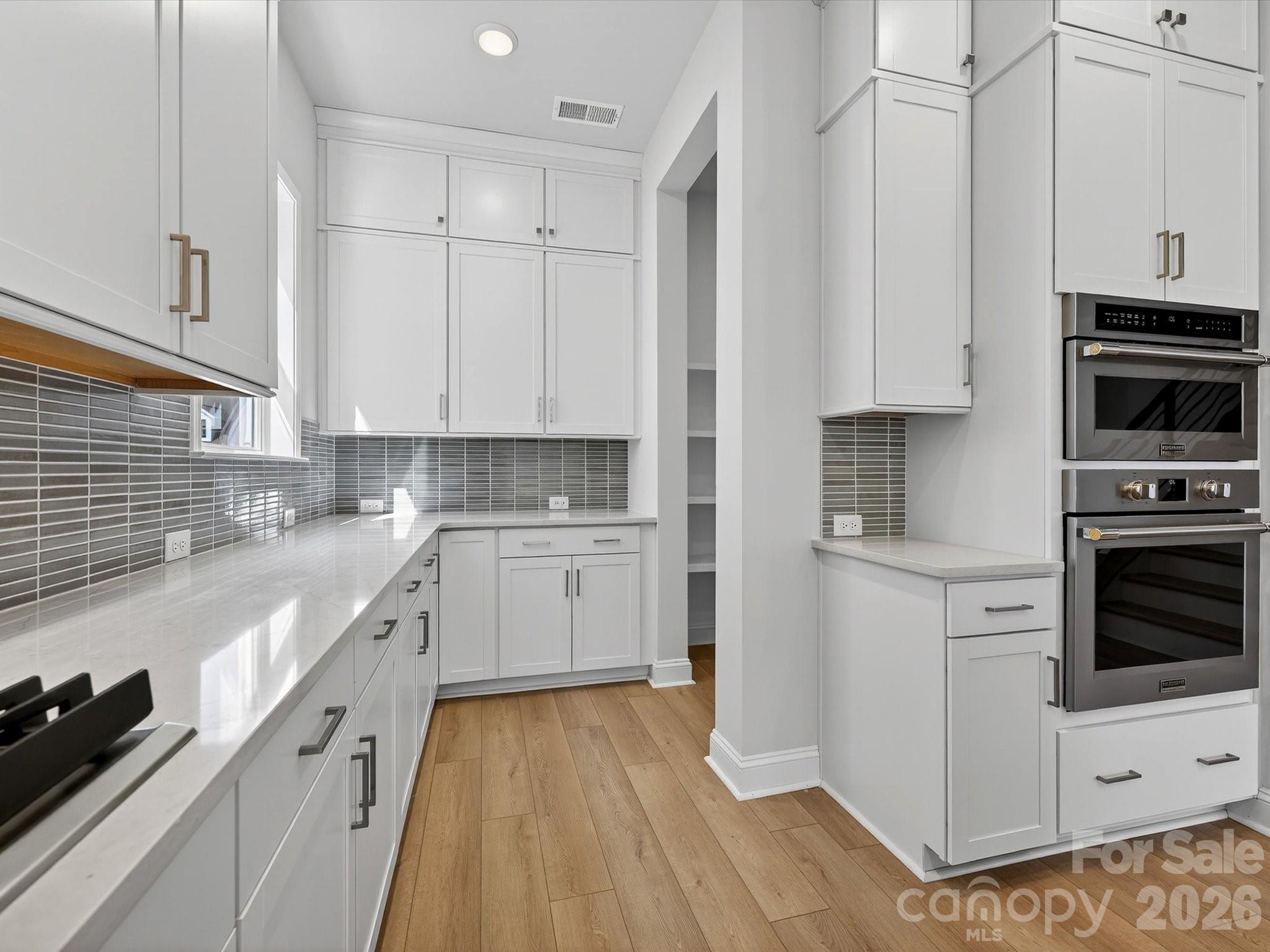 11217 Shreveport Drive — Huntersville
