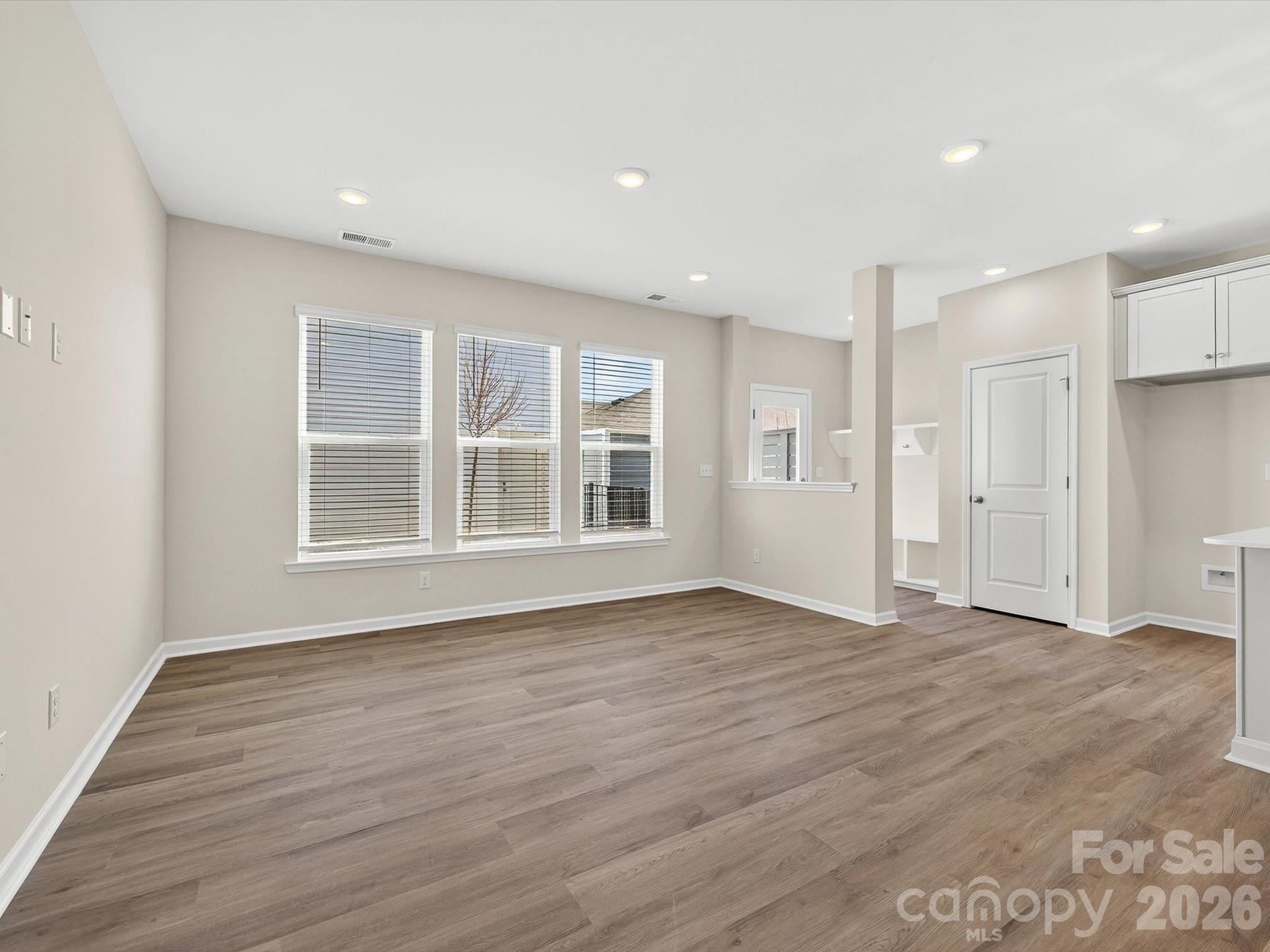 10132 Mamillion Drive — Huntersville
