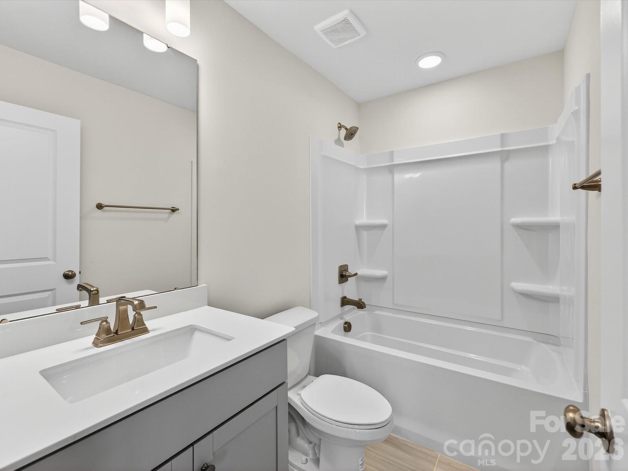 10132 Mamillion Drive — Huntersville