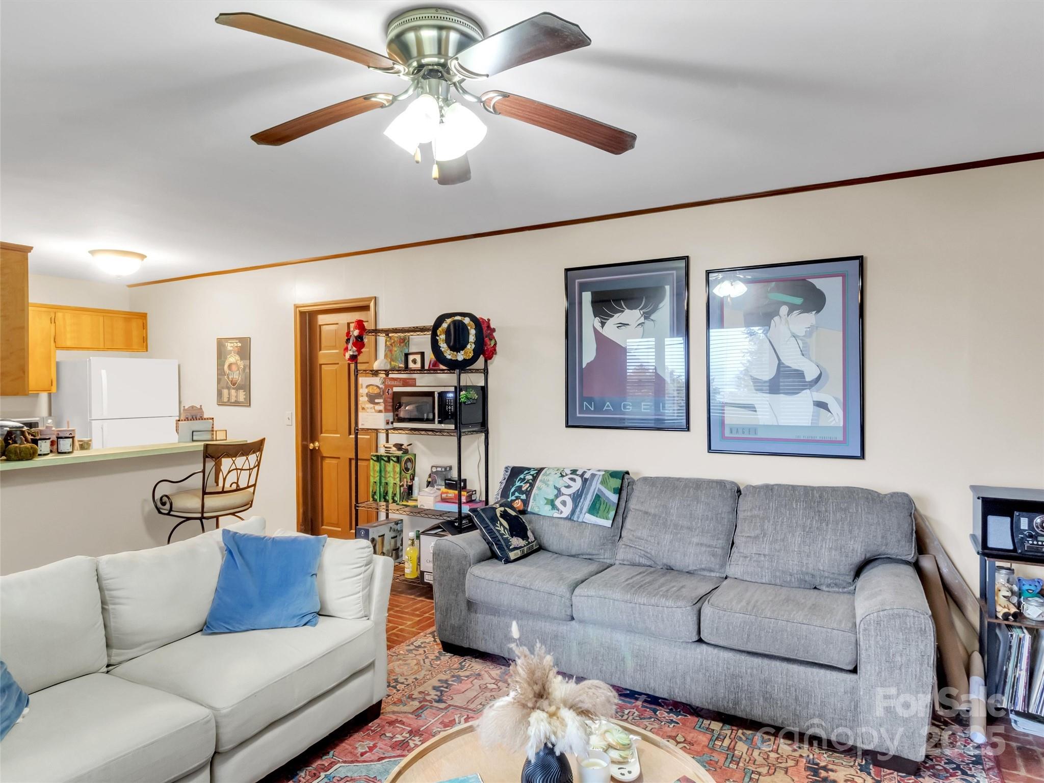930 Scenic Circle — Waynesville
