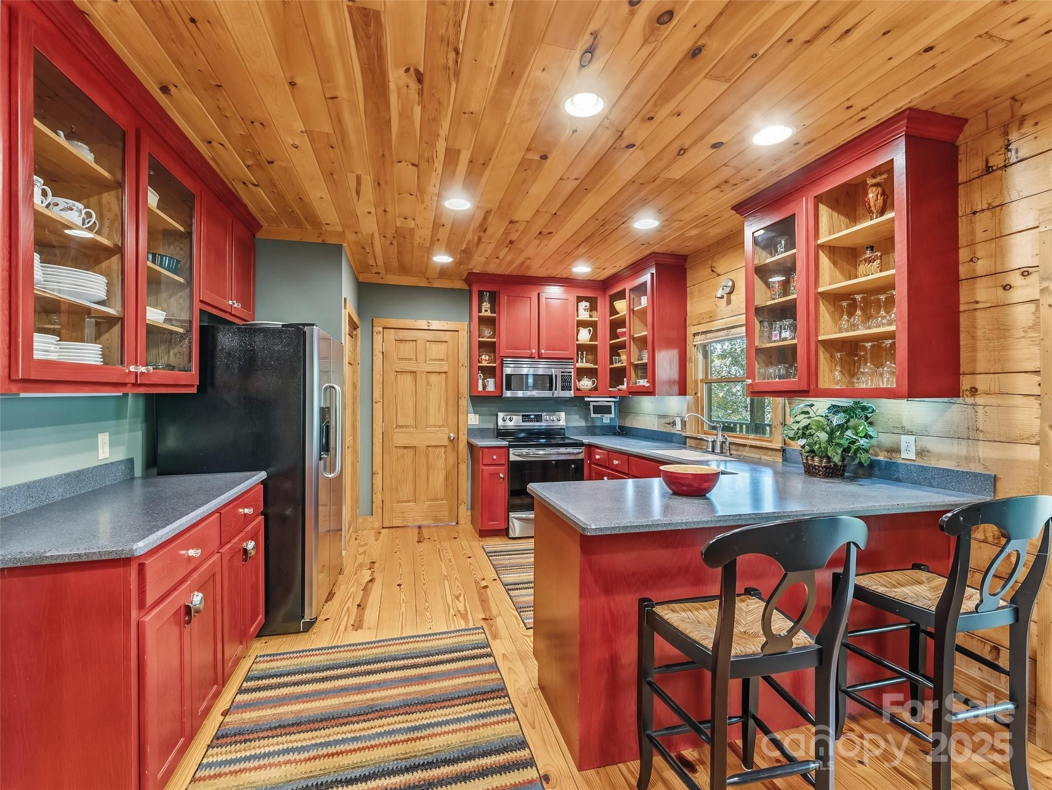 167 Mountain Vista Drive — Saluda