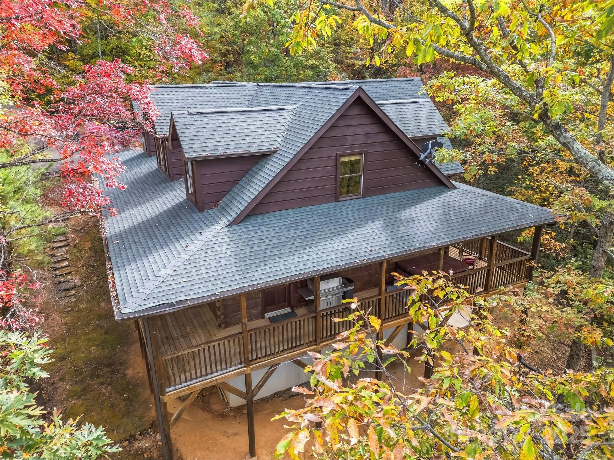 167 Mountain Vista Drive — Saluda
