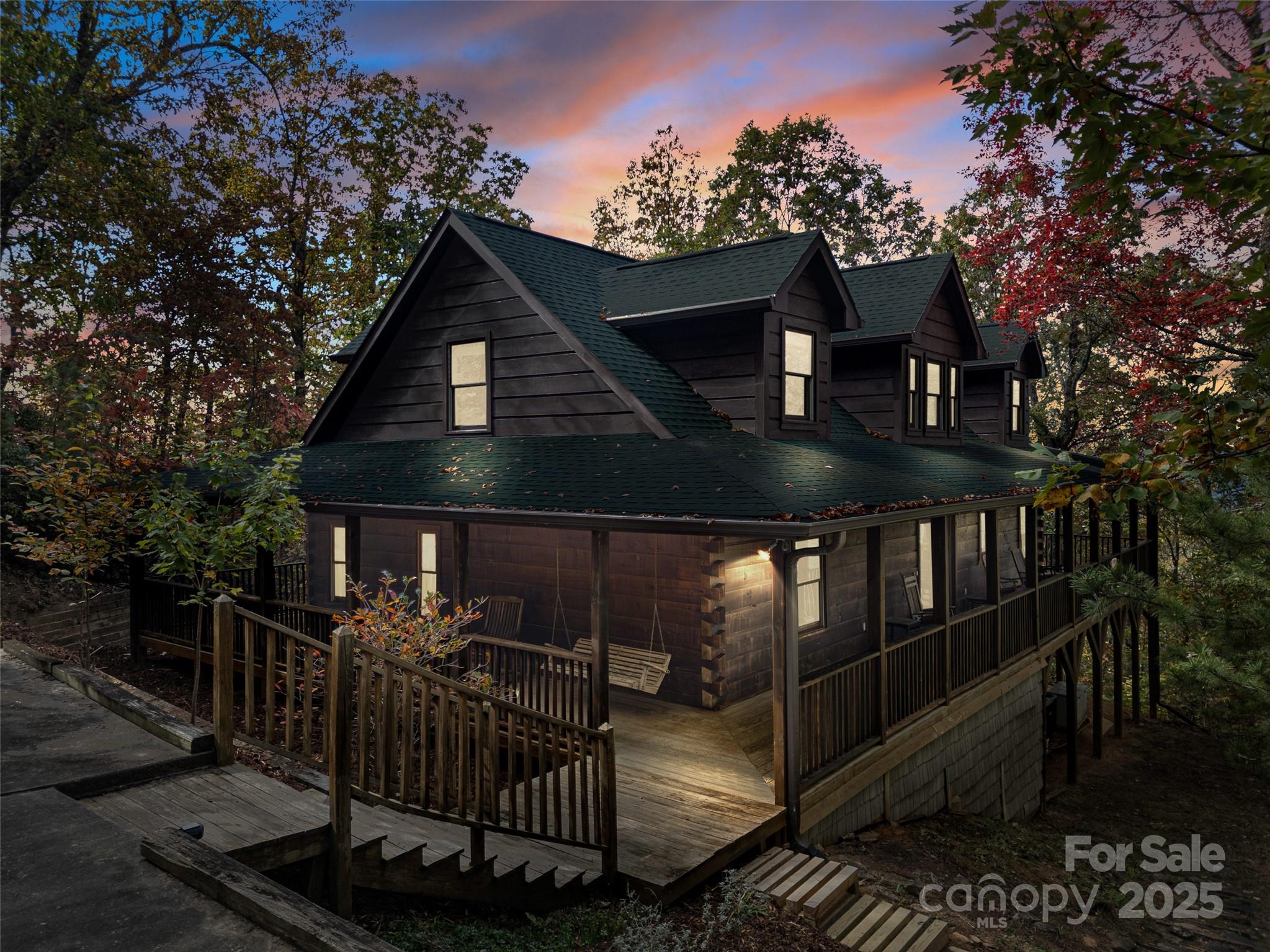 167 Mountain Vista Drive — Saluda