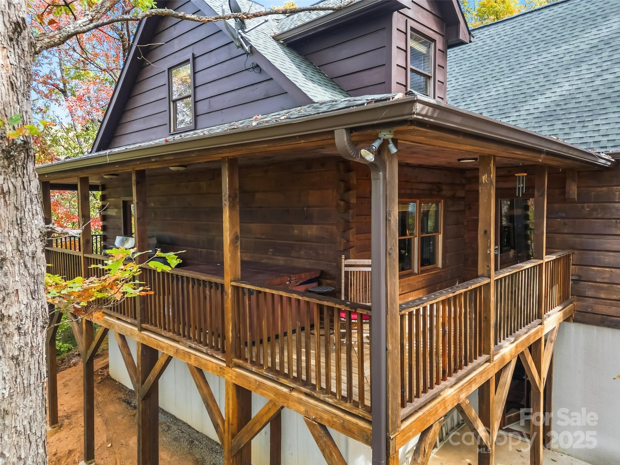 167 Mountain Vista Drive — Saluda