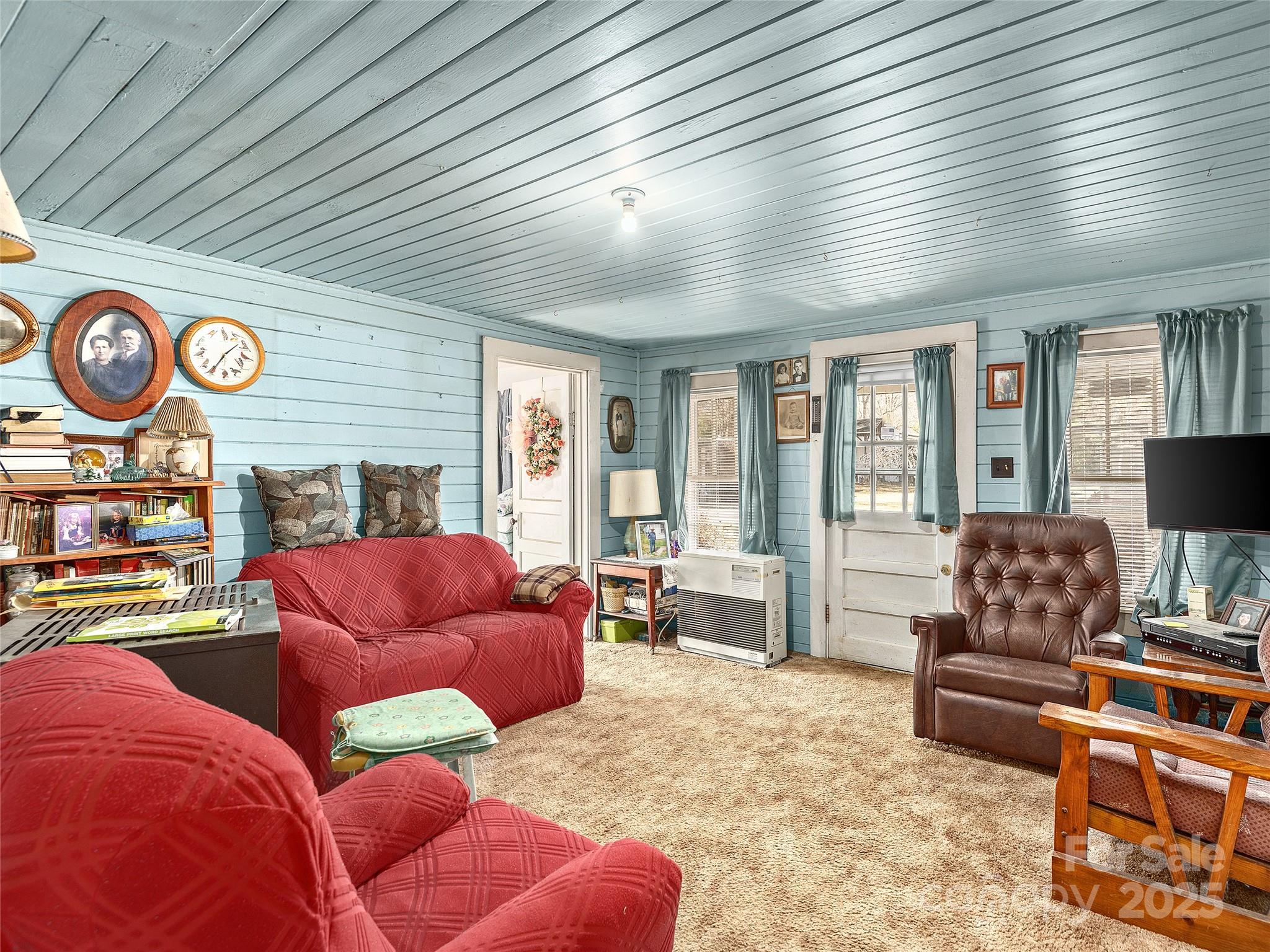 74 Badd Lane — Maggie Valley